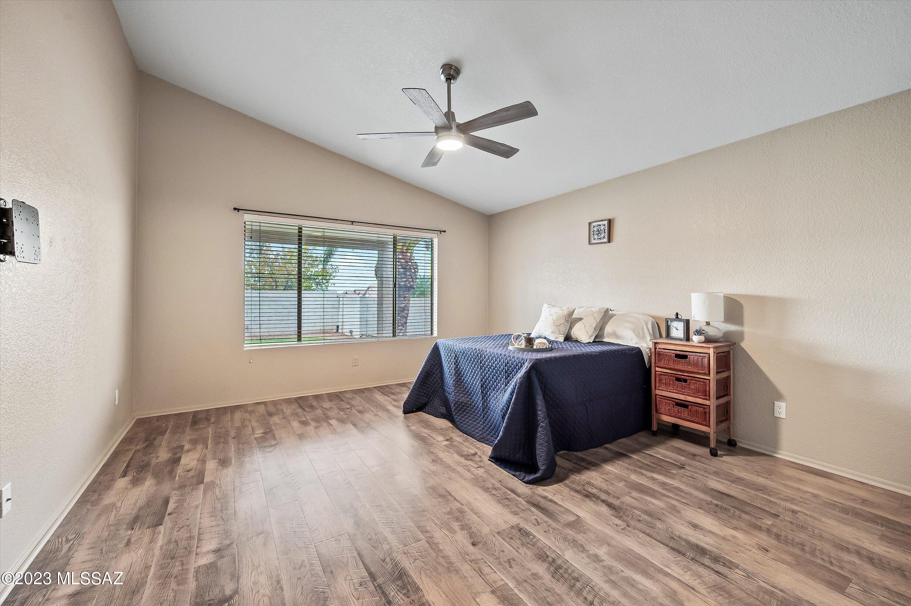 10164 E Falcon Point Drive