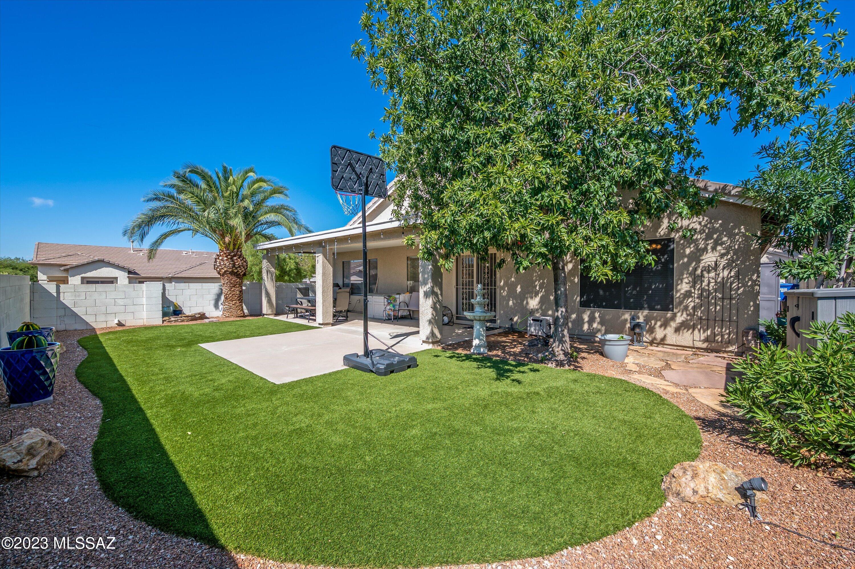 10164 E Falcon Point Drive