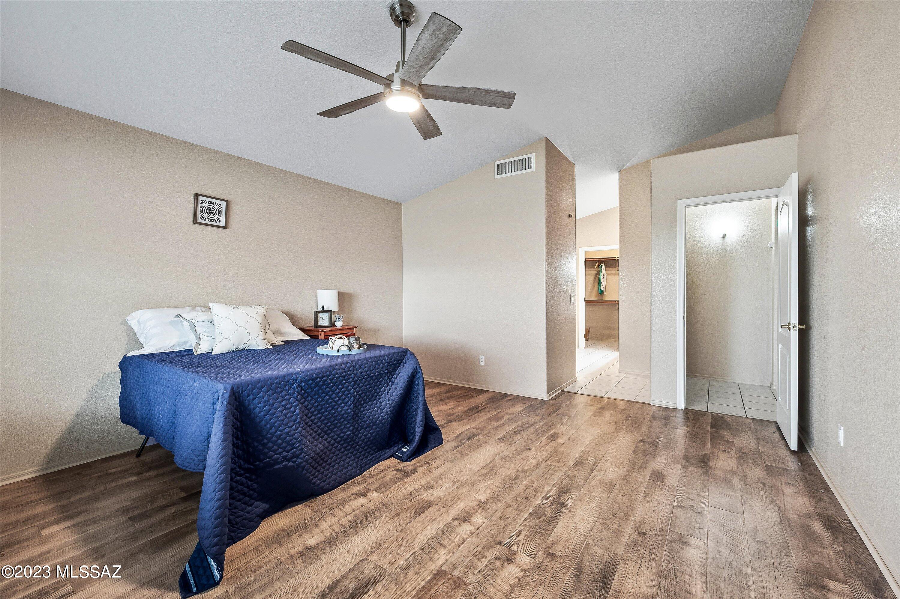 10164 E Falcon Point Drive