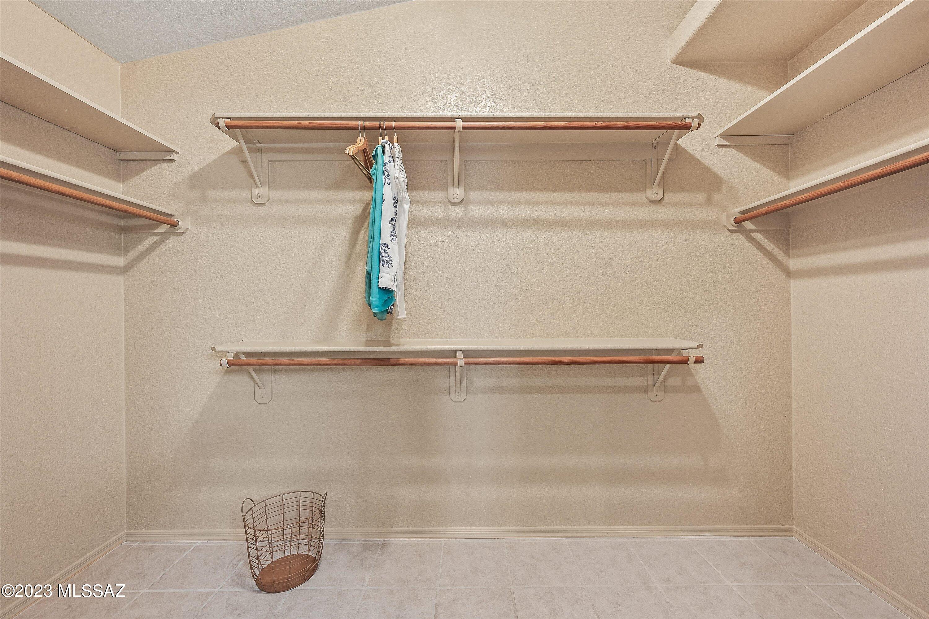 10164 E Falcon Point Drive