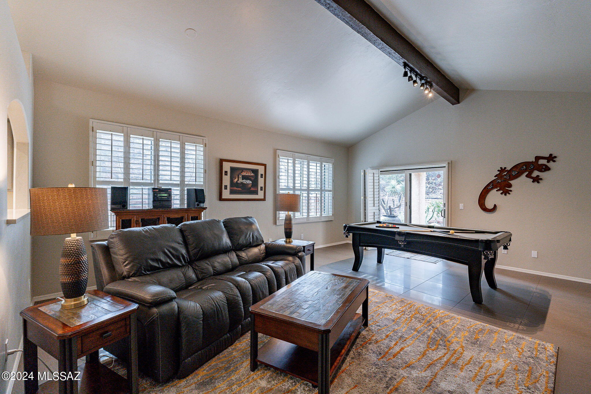 216 E Crooked Stick Drive