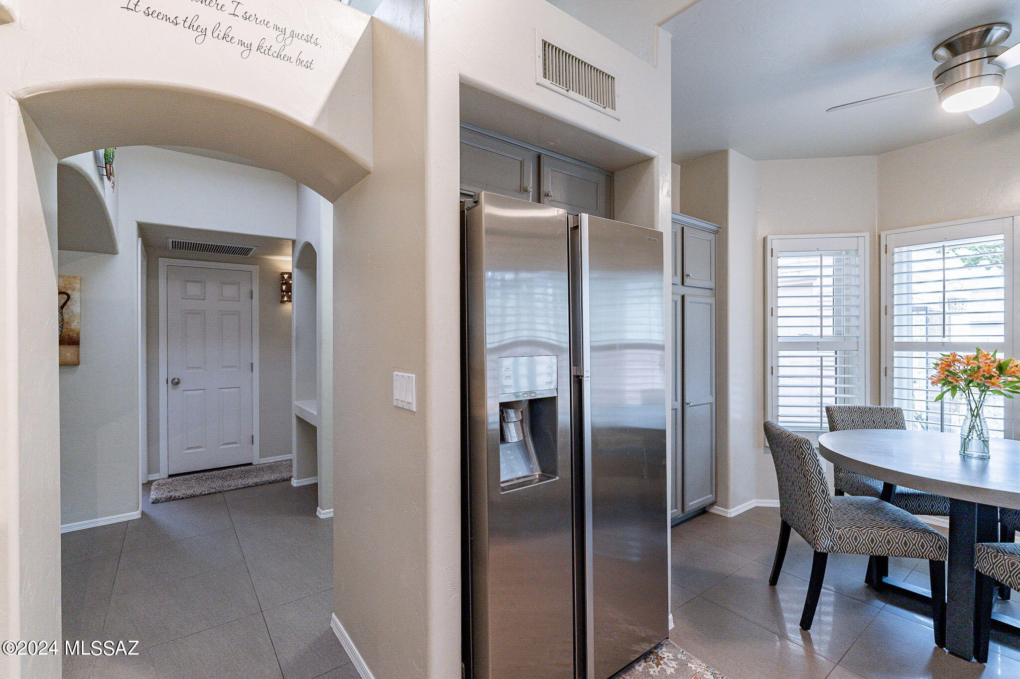 216 E Crooked Stick Drive