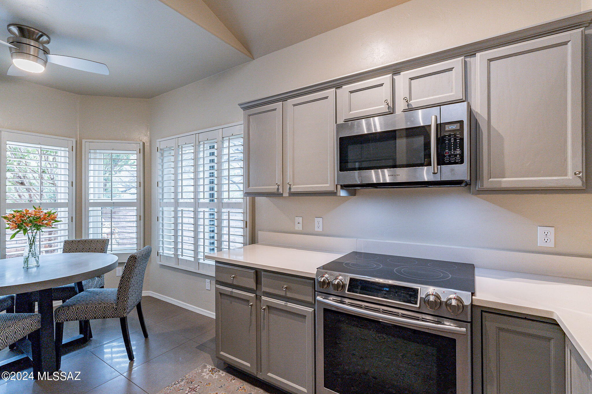 216 E Crooked Stick Drive