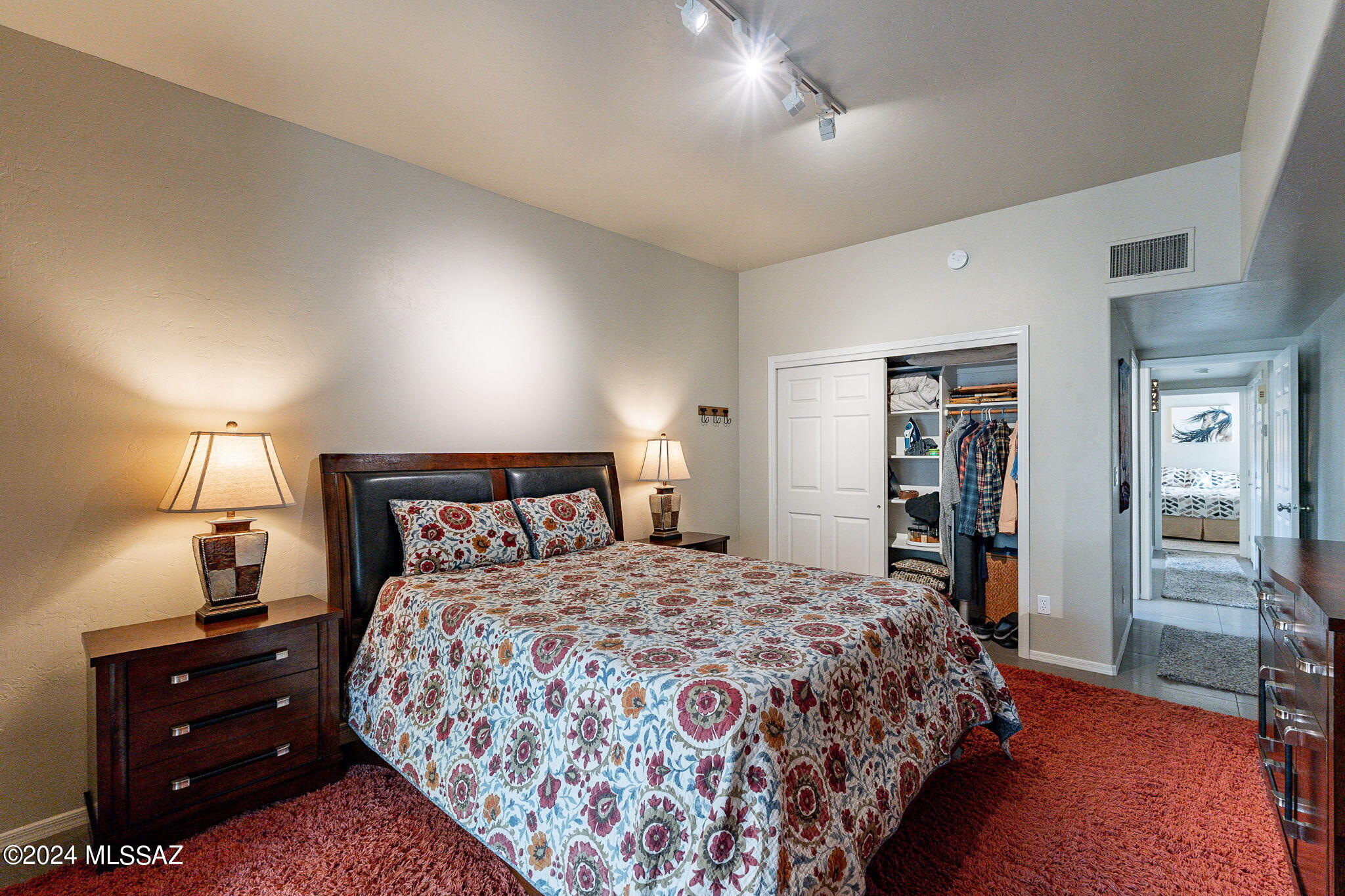 216 E Crooked Stick Drive