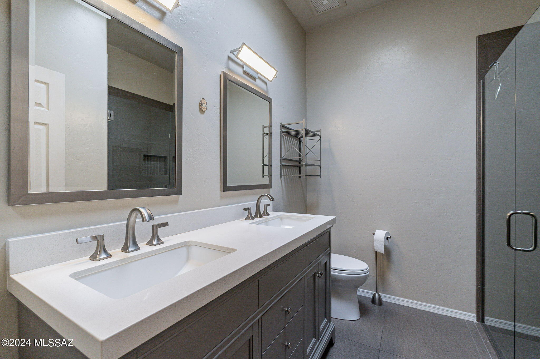 216 E Crooked Stick Drive