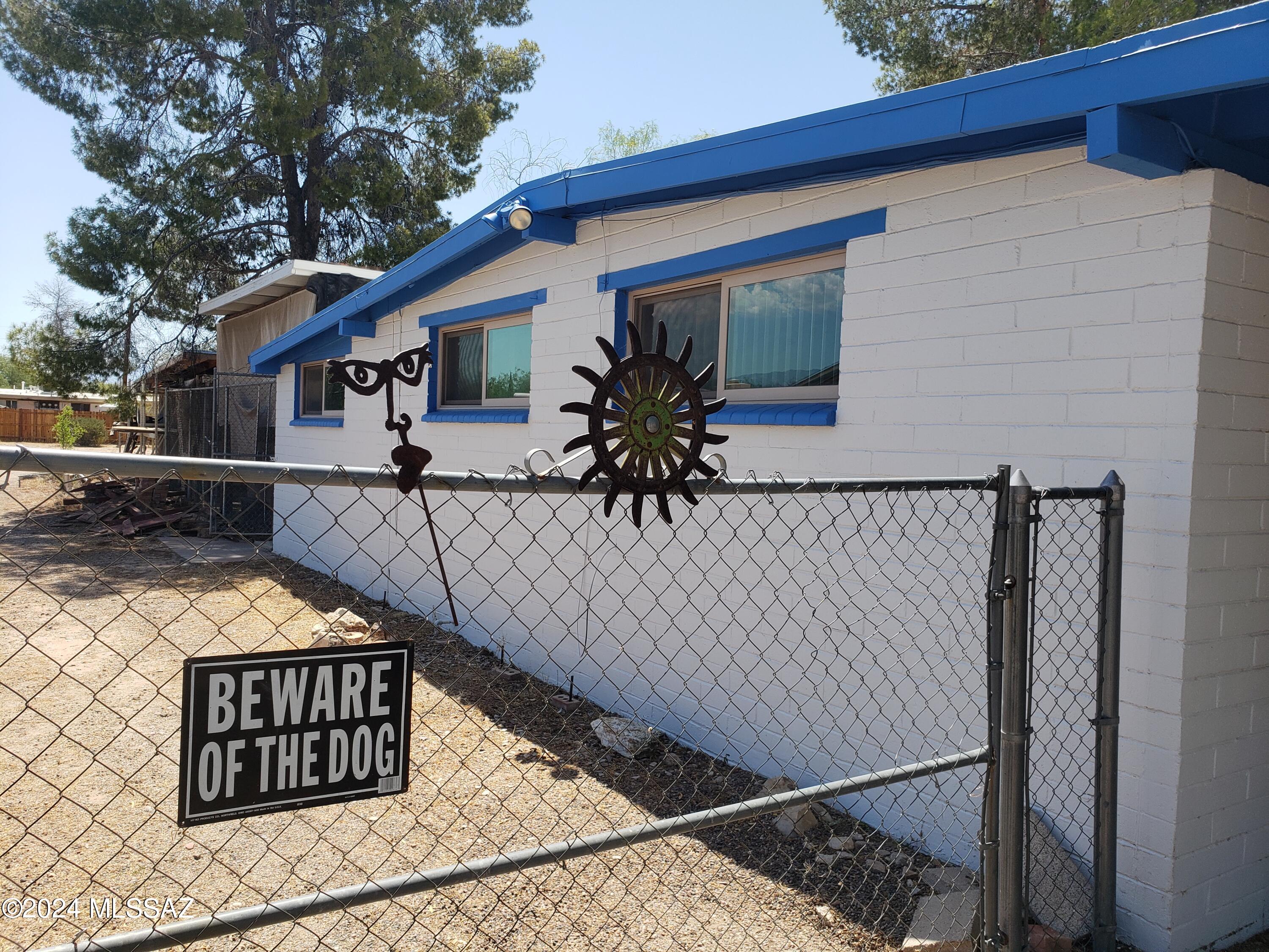 2618 N Sparkman Boulevard