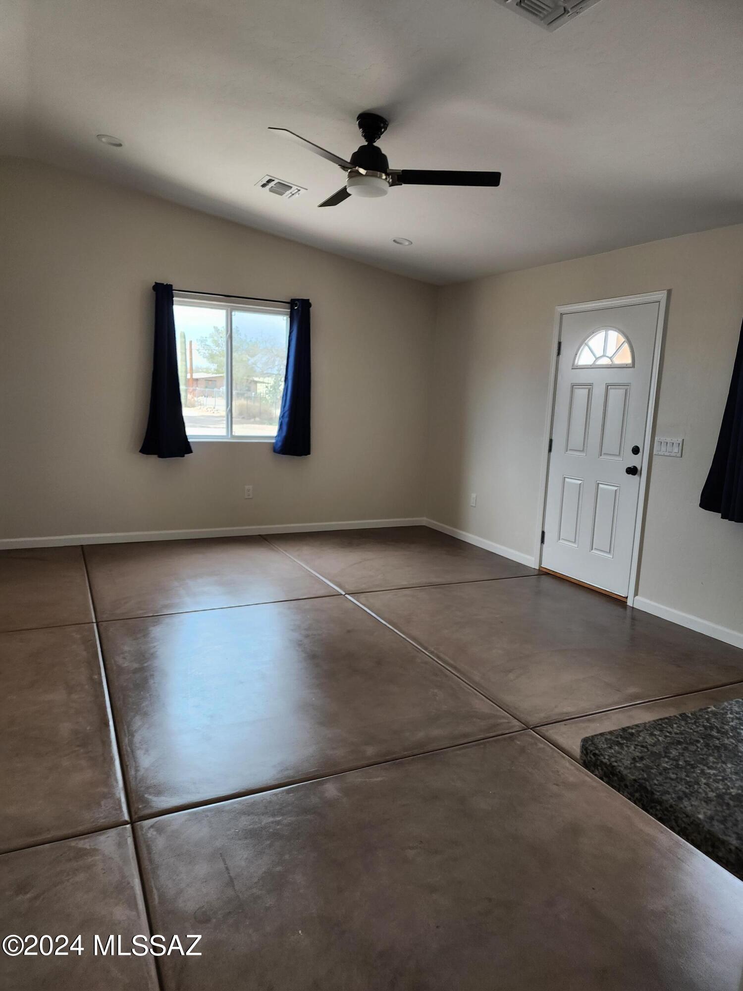 2618 N Sparkman Boulevard