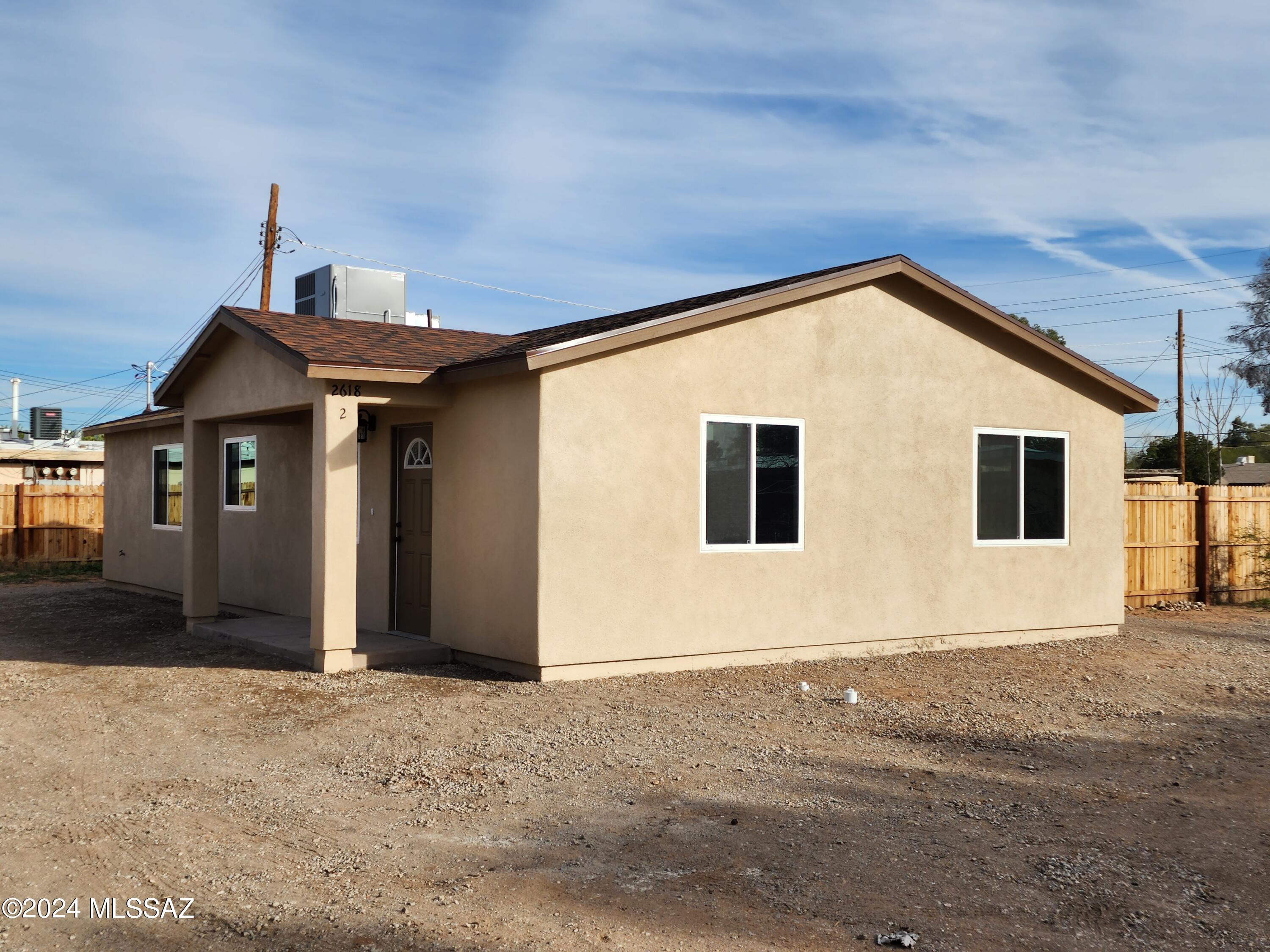 2618 N Sparkman Boulevard