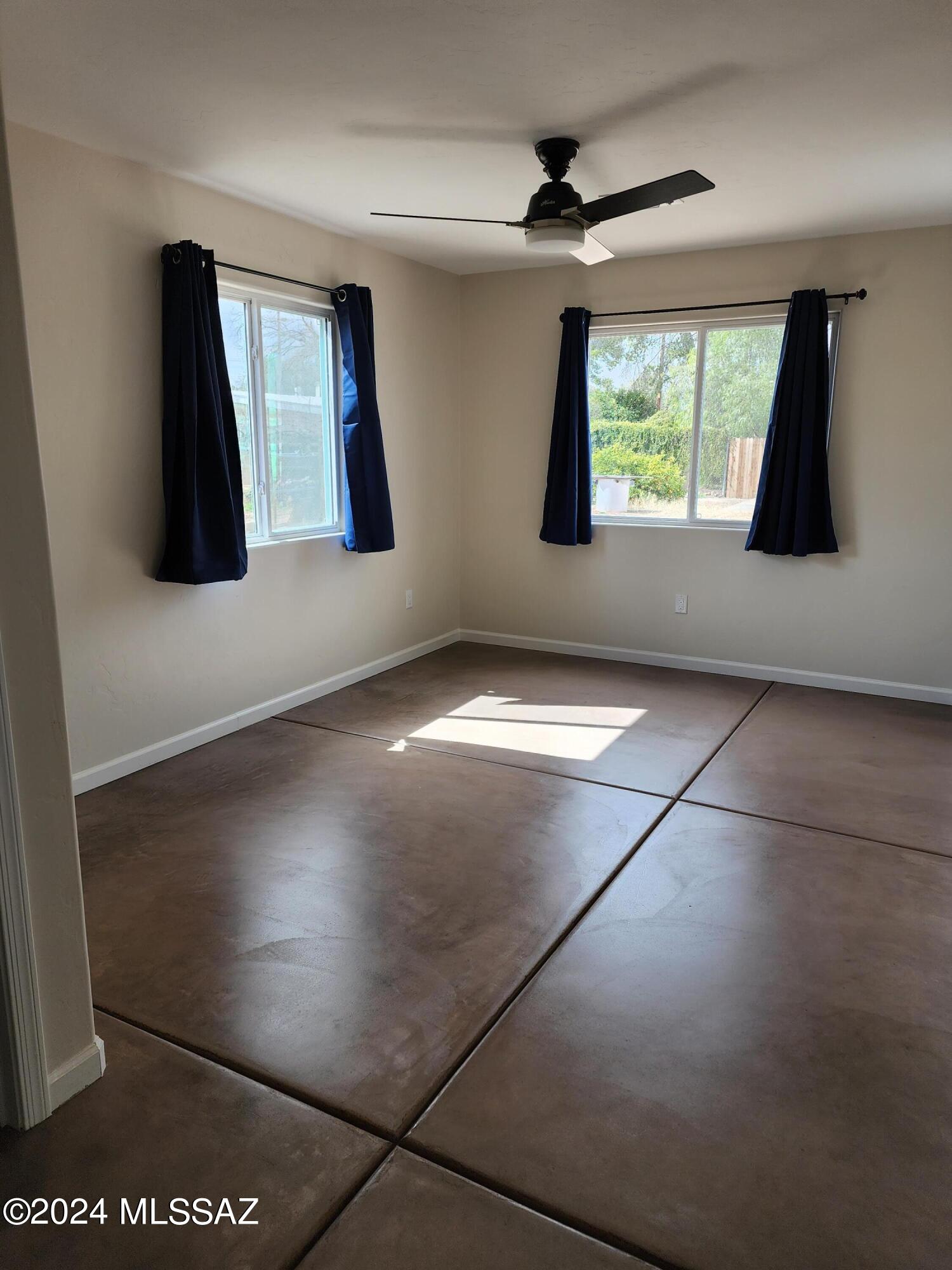 2618 N Sparkman Boulevard