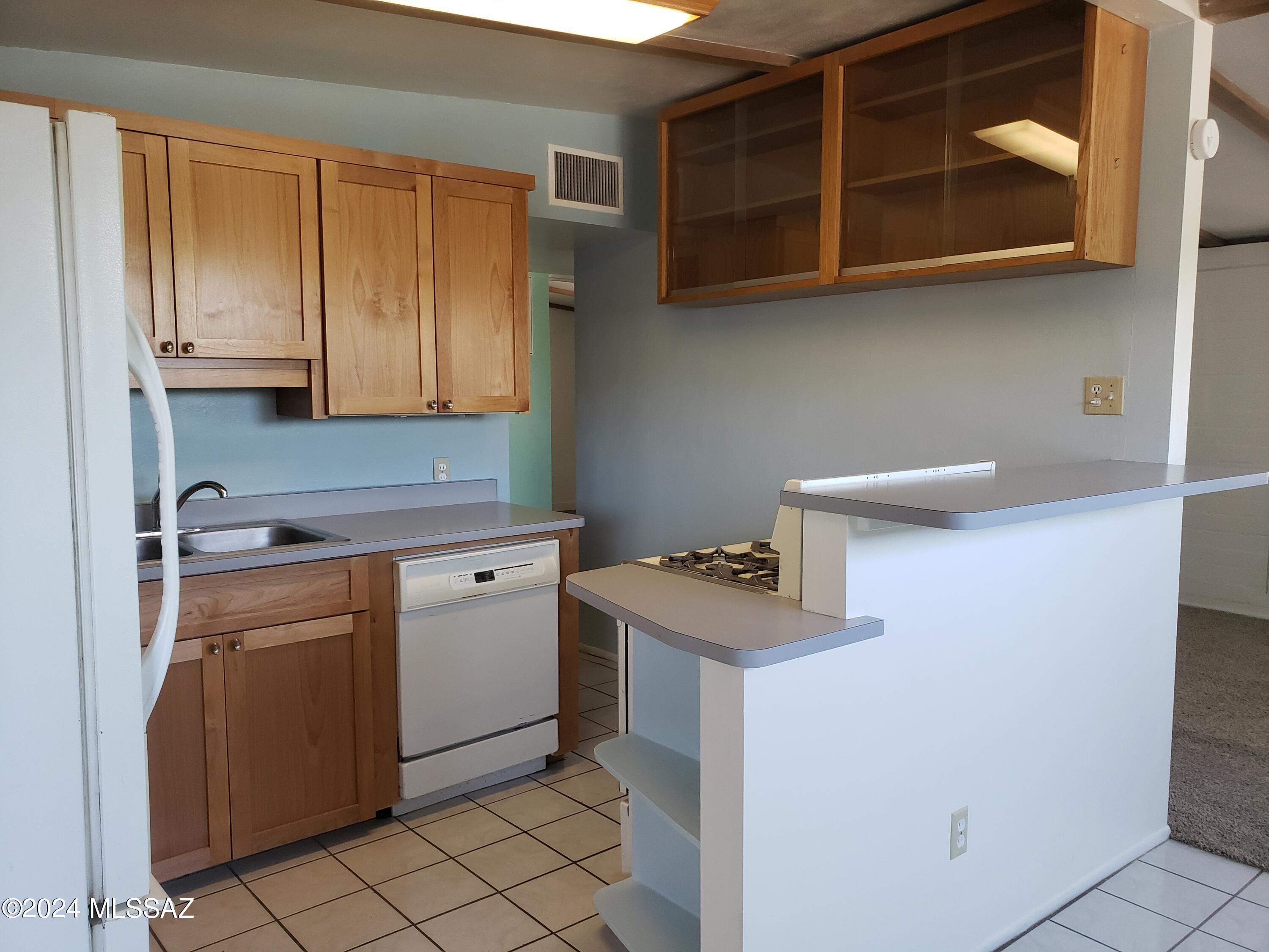 2618 N Sparkman Boulevard