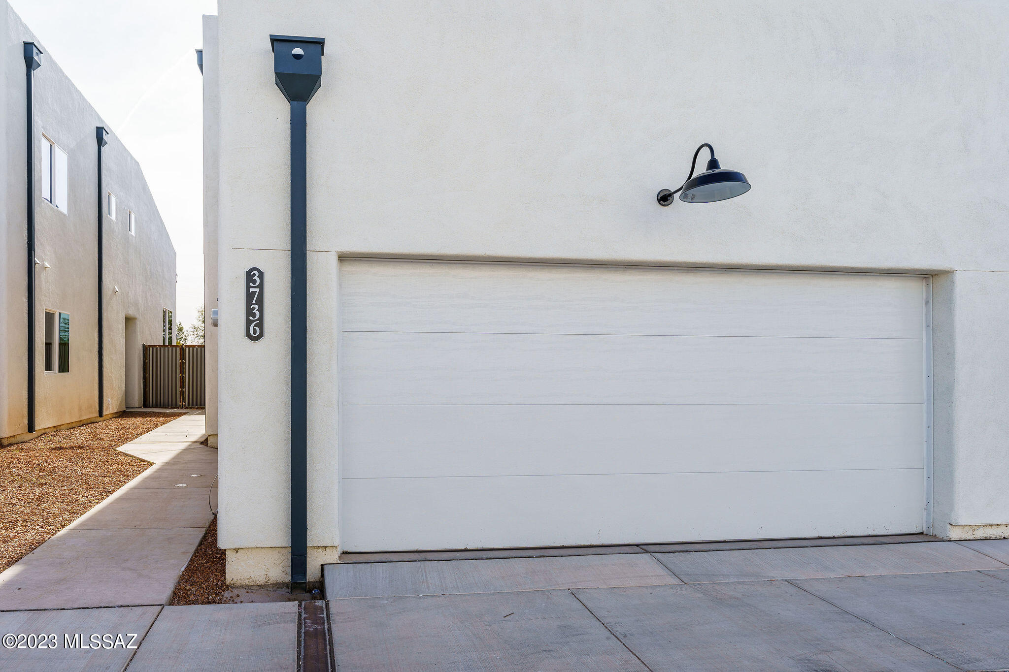 3742 E Mondego Court