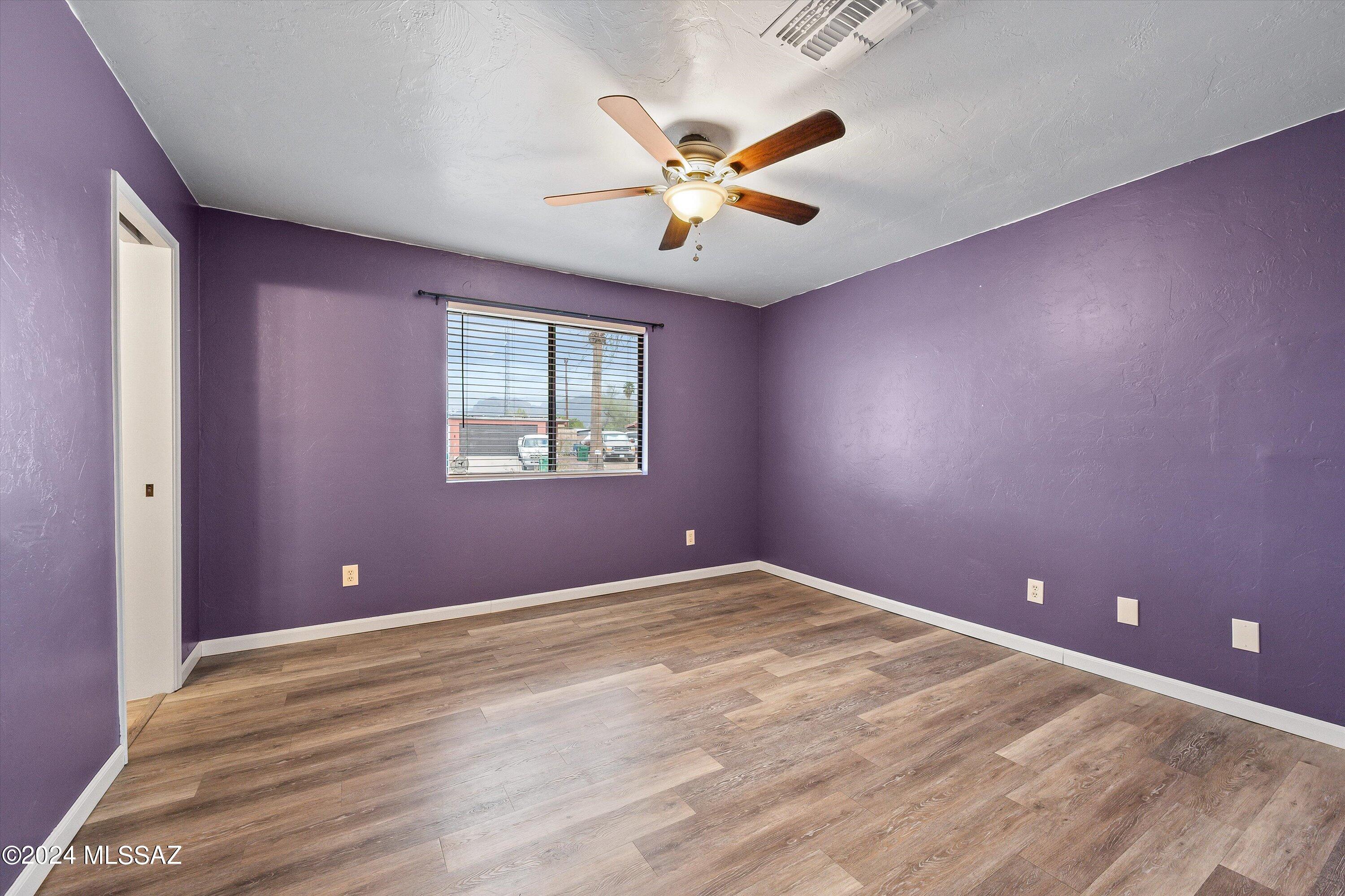 3115 W Calle Toronja