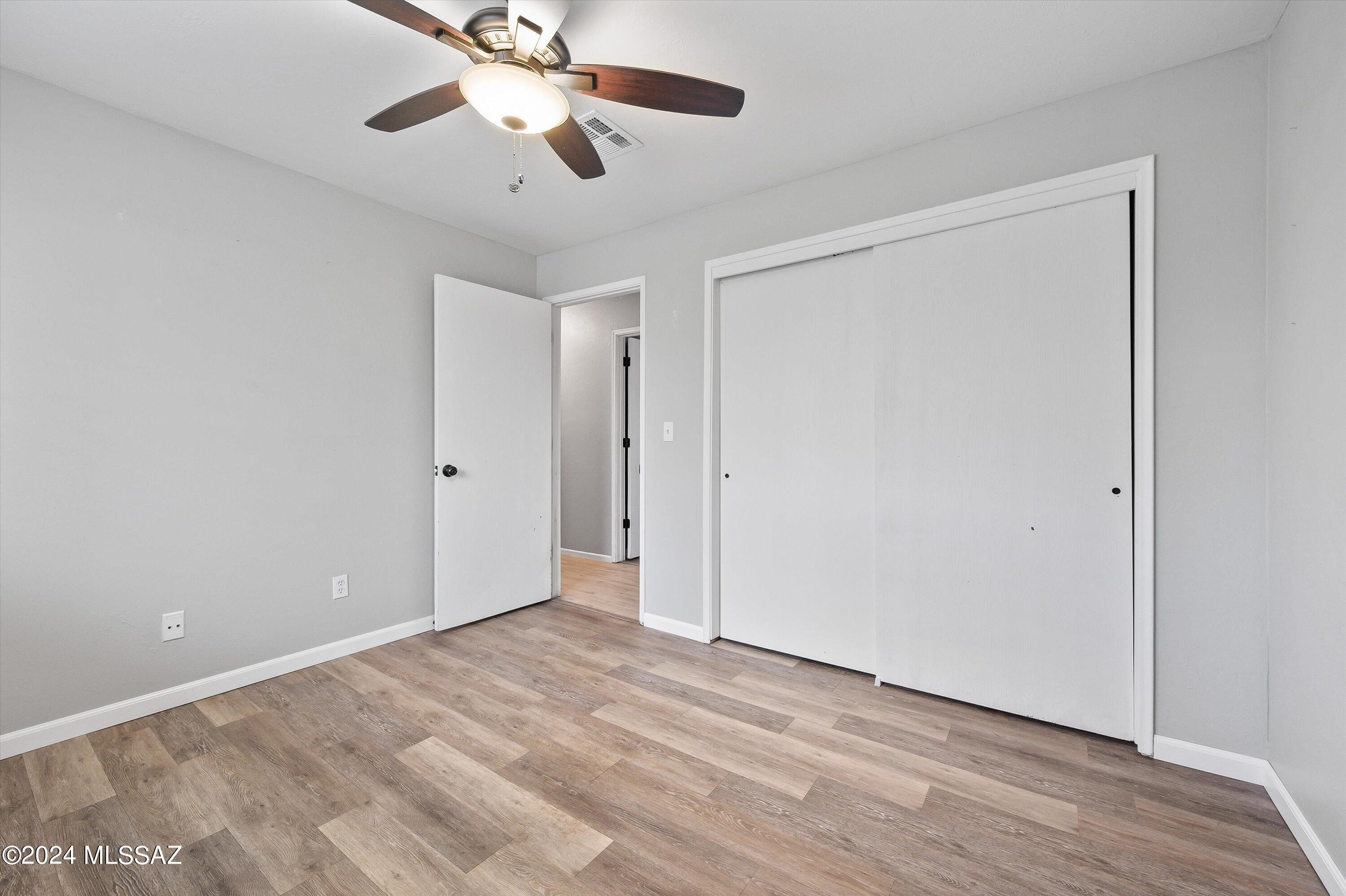 3115 W Calle Toronja