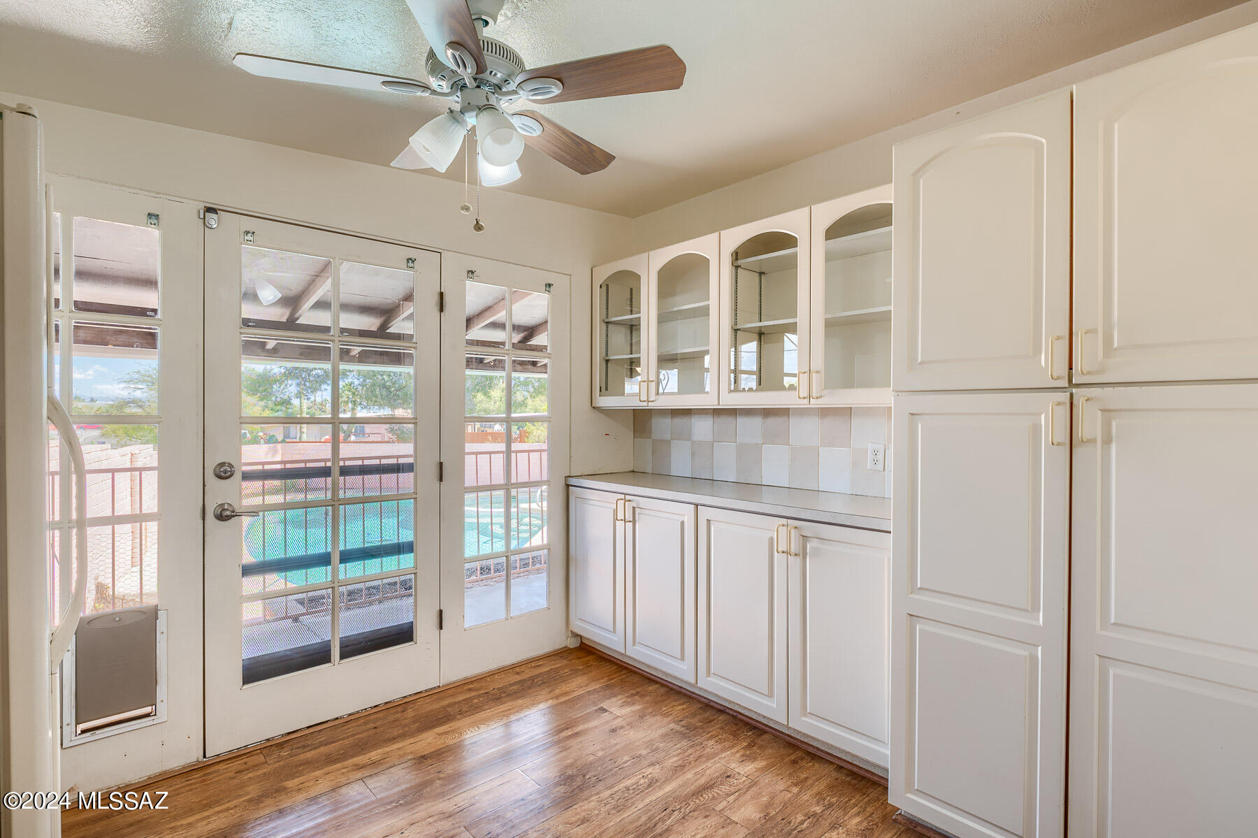 6950 E Hawthorne Street