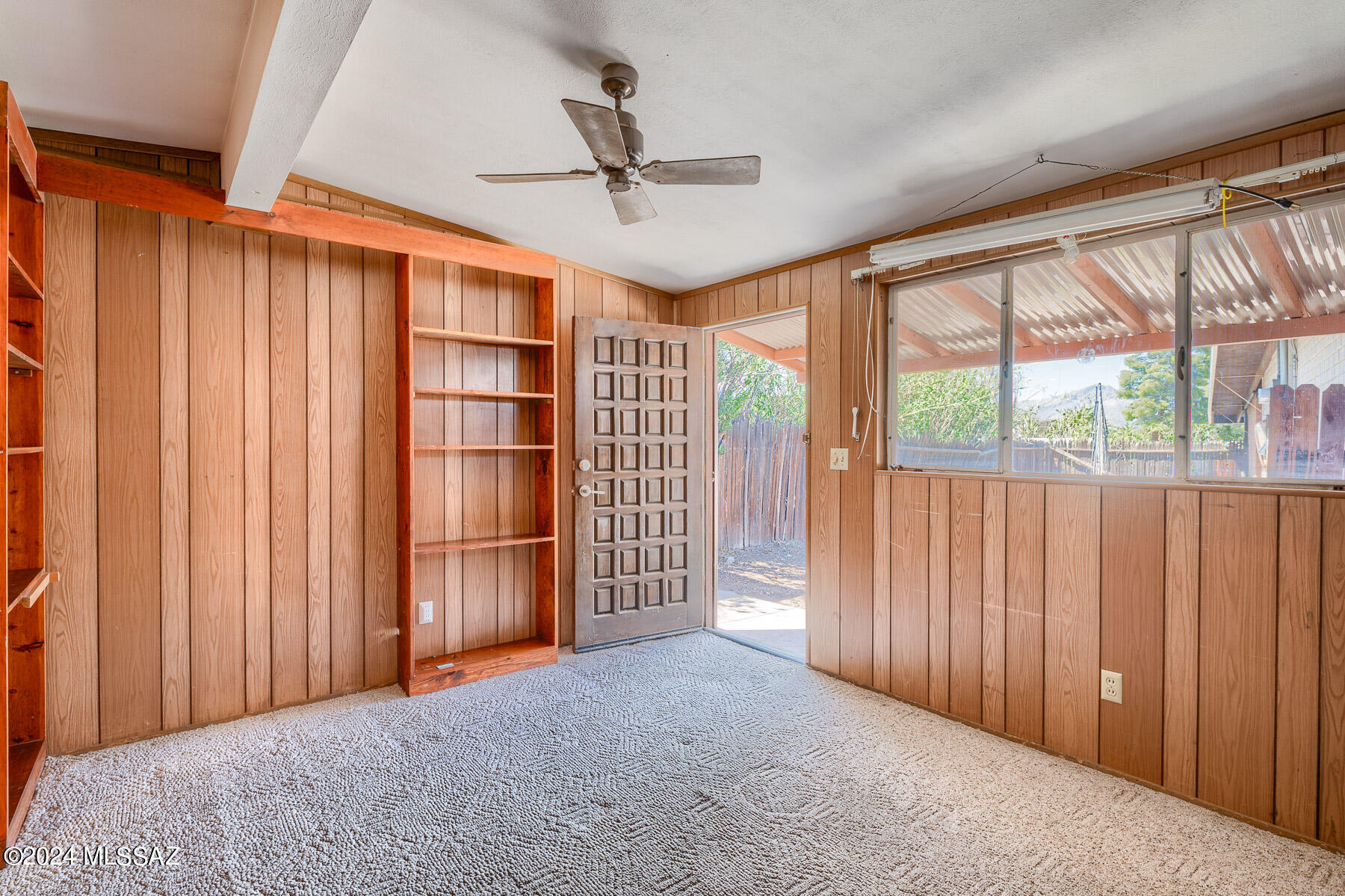 6950 E Hawthorne Street