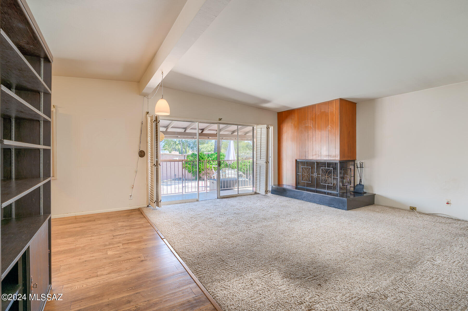 6950 E Hawthorne Street