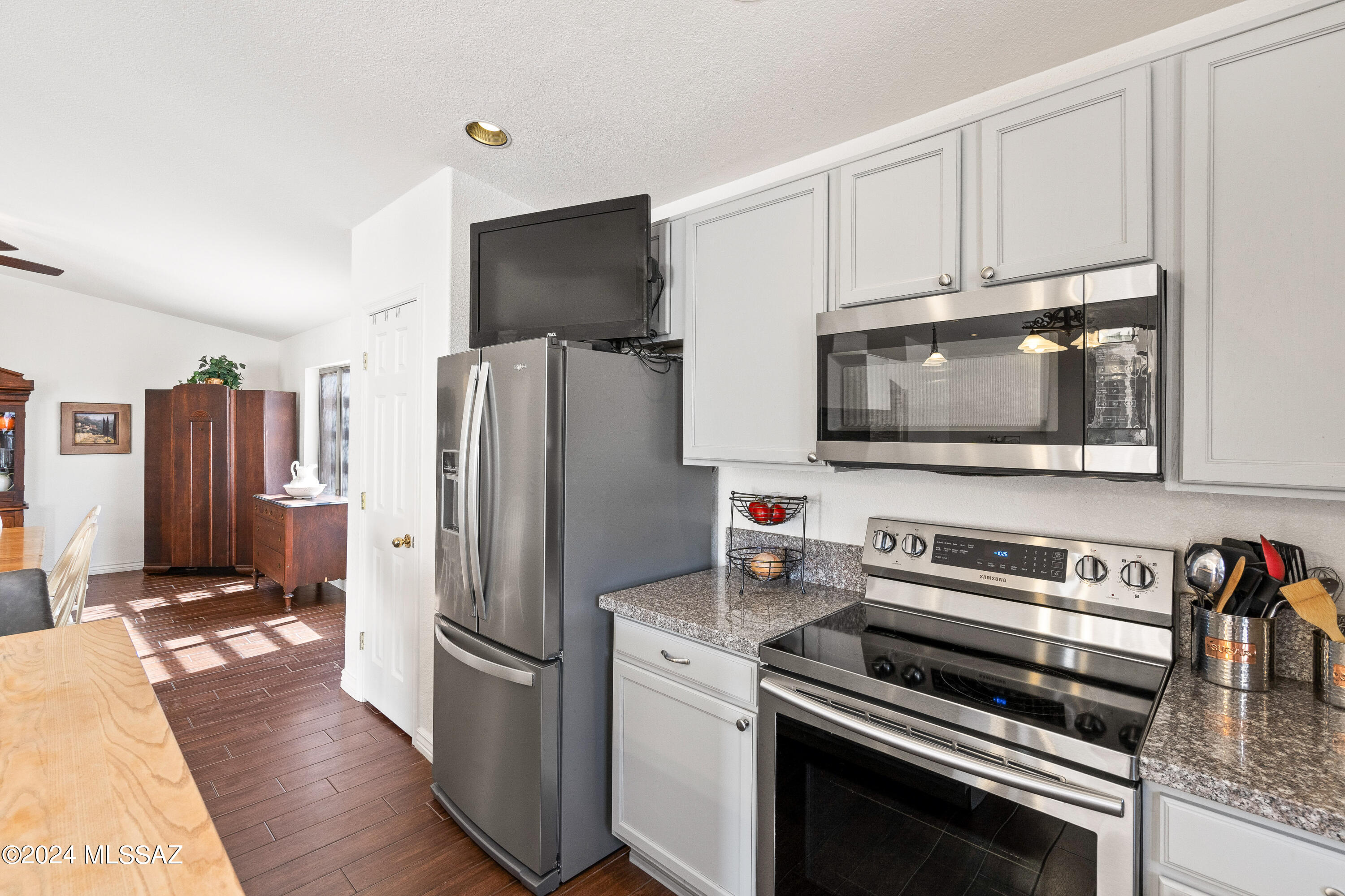 7558 S Samandari Court