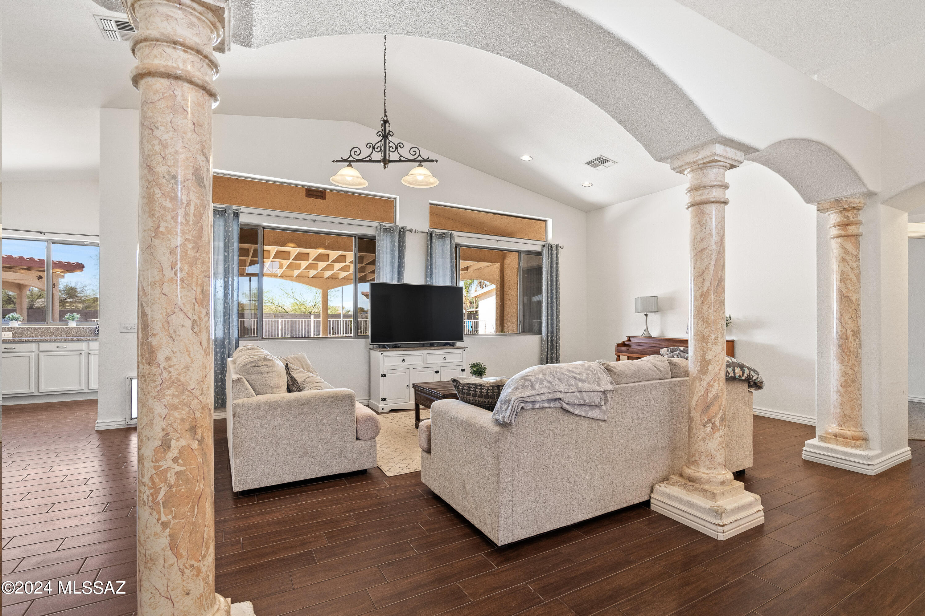 7558 S Samandari Court