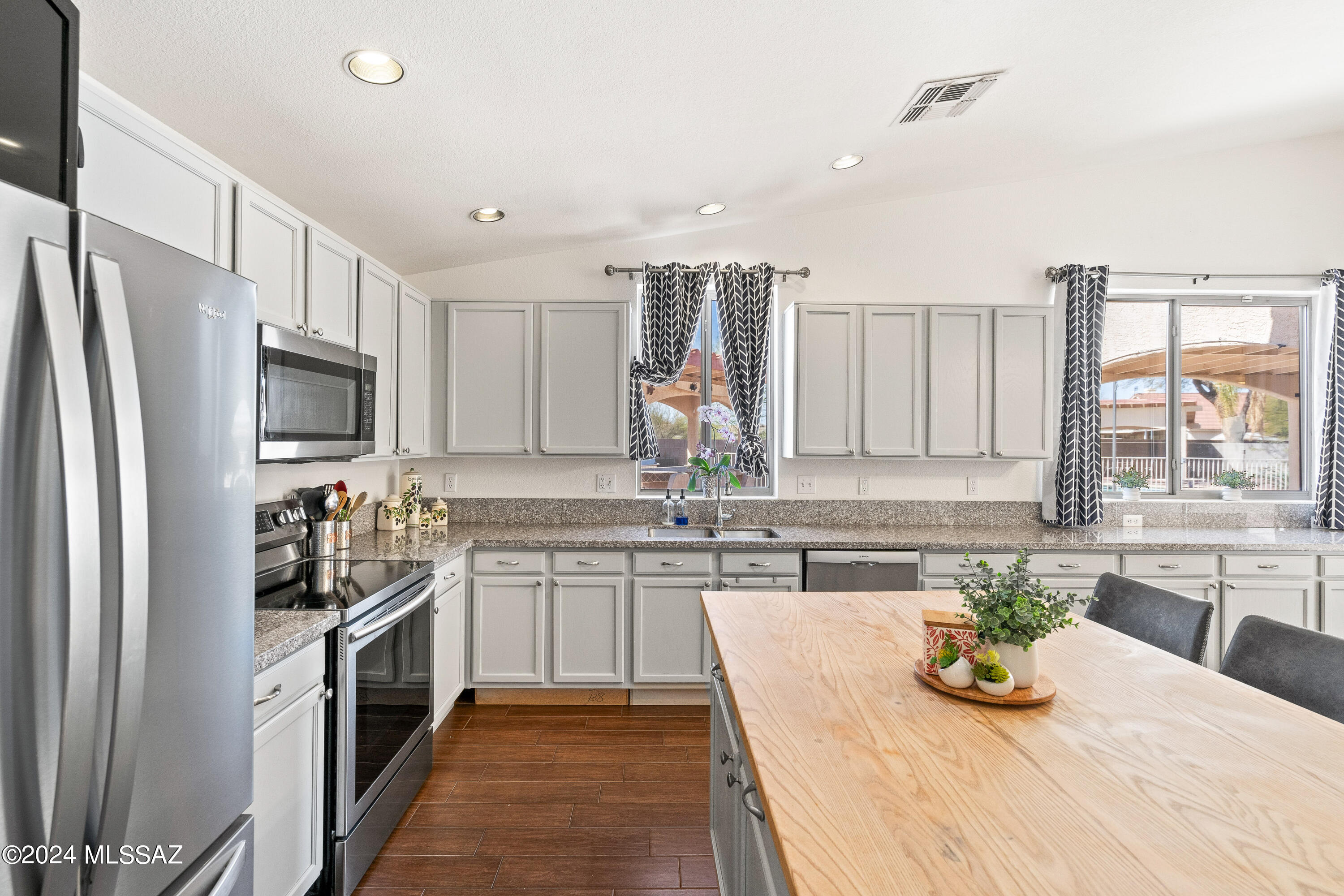 7558 S Samandari Court