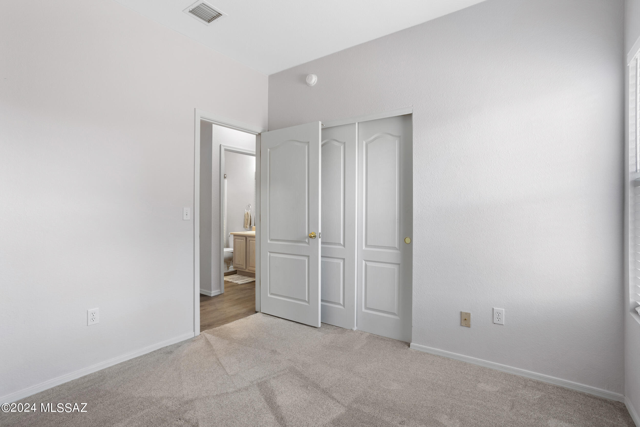 431 E Sterling Canyon Drive