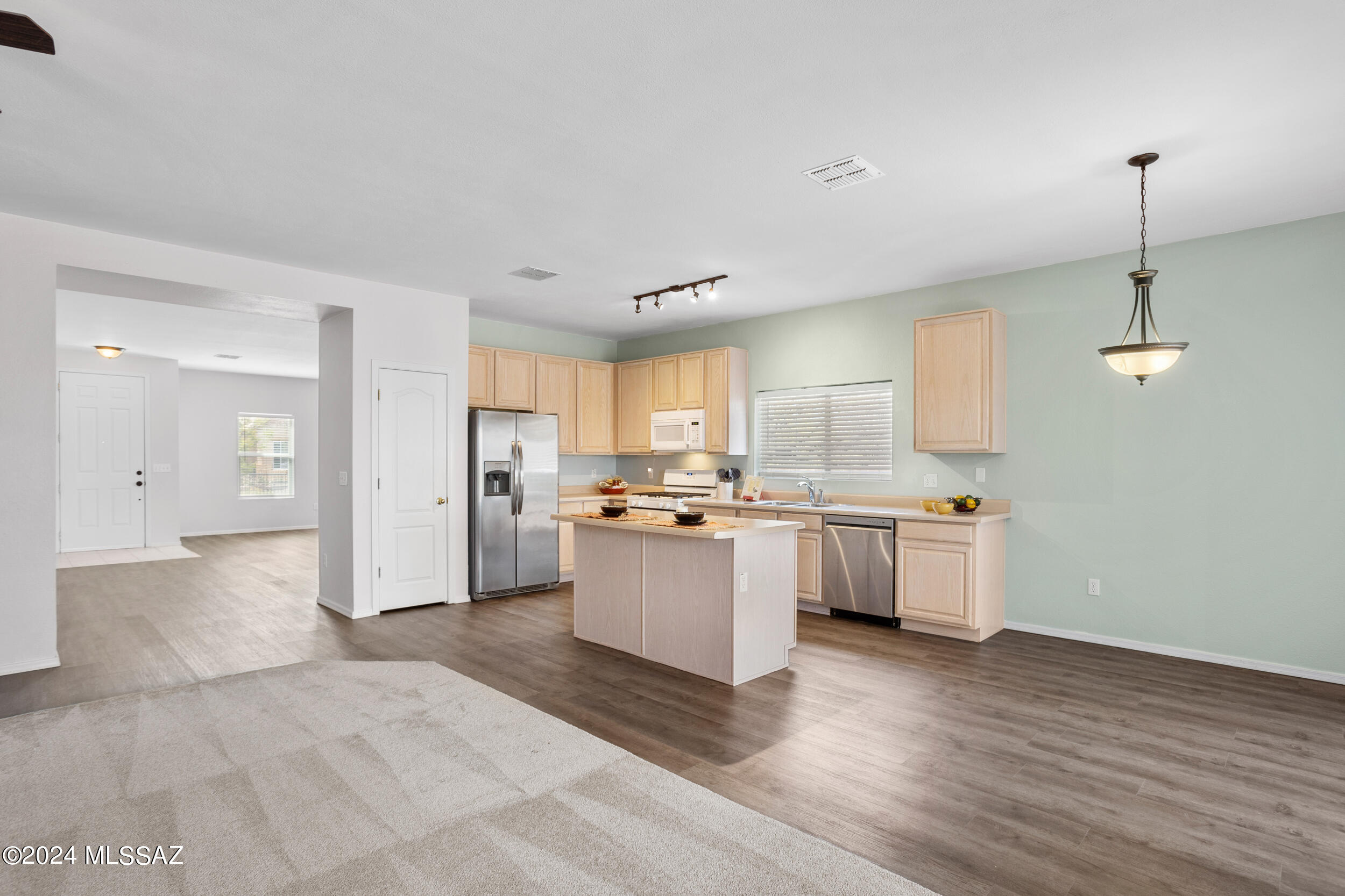 431 E Sterling Canyon Drive