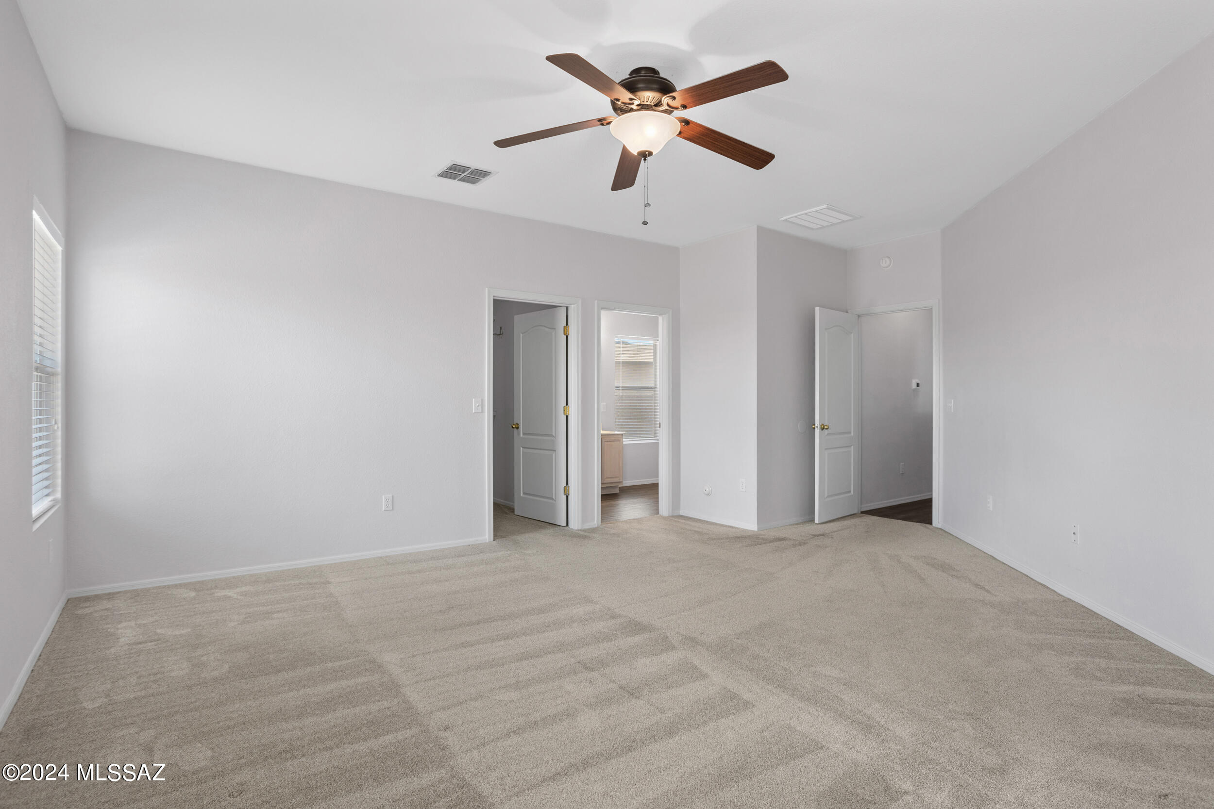 431 E Sterling Canyon Drive