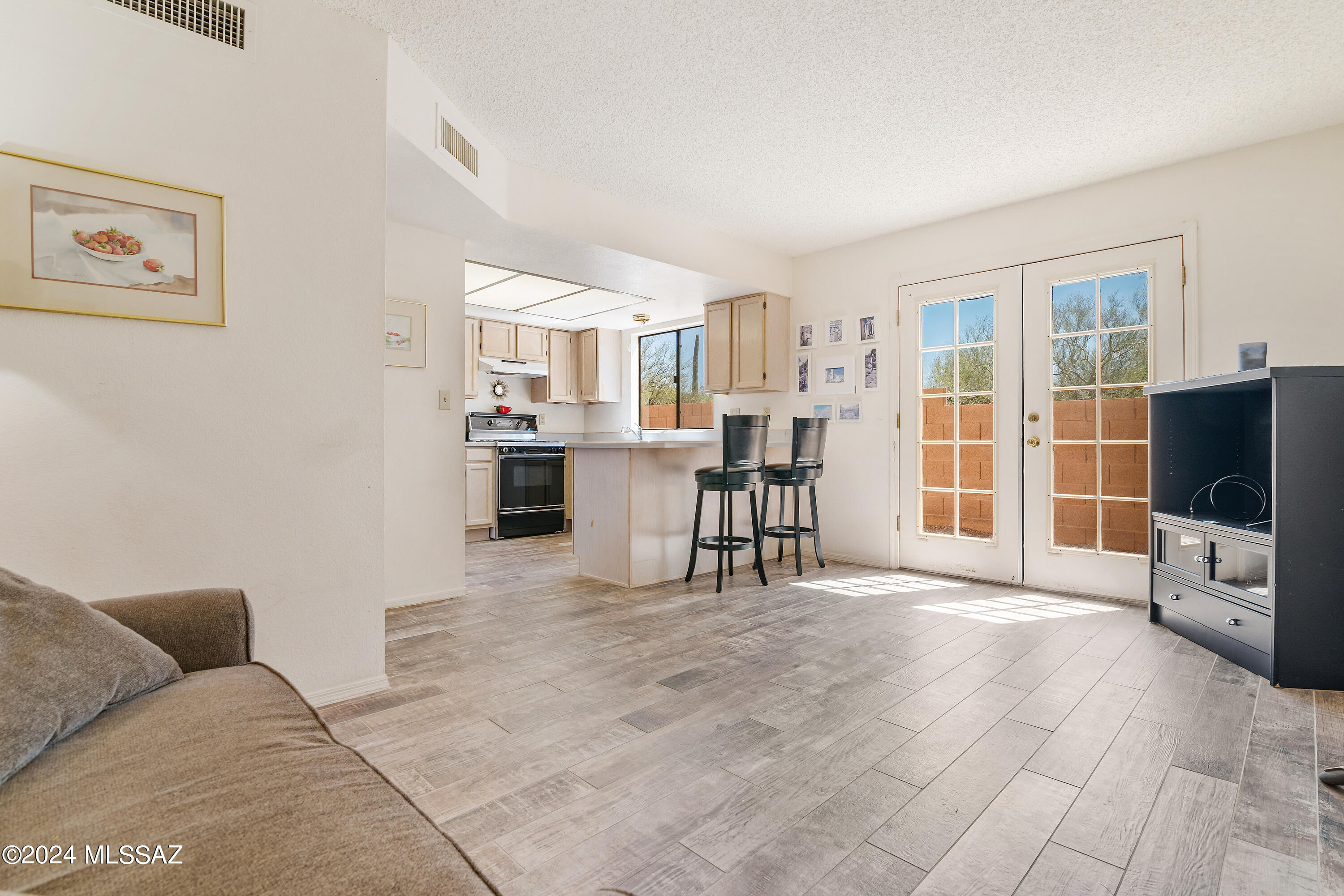 9883 N Stone Creek Place