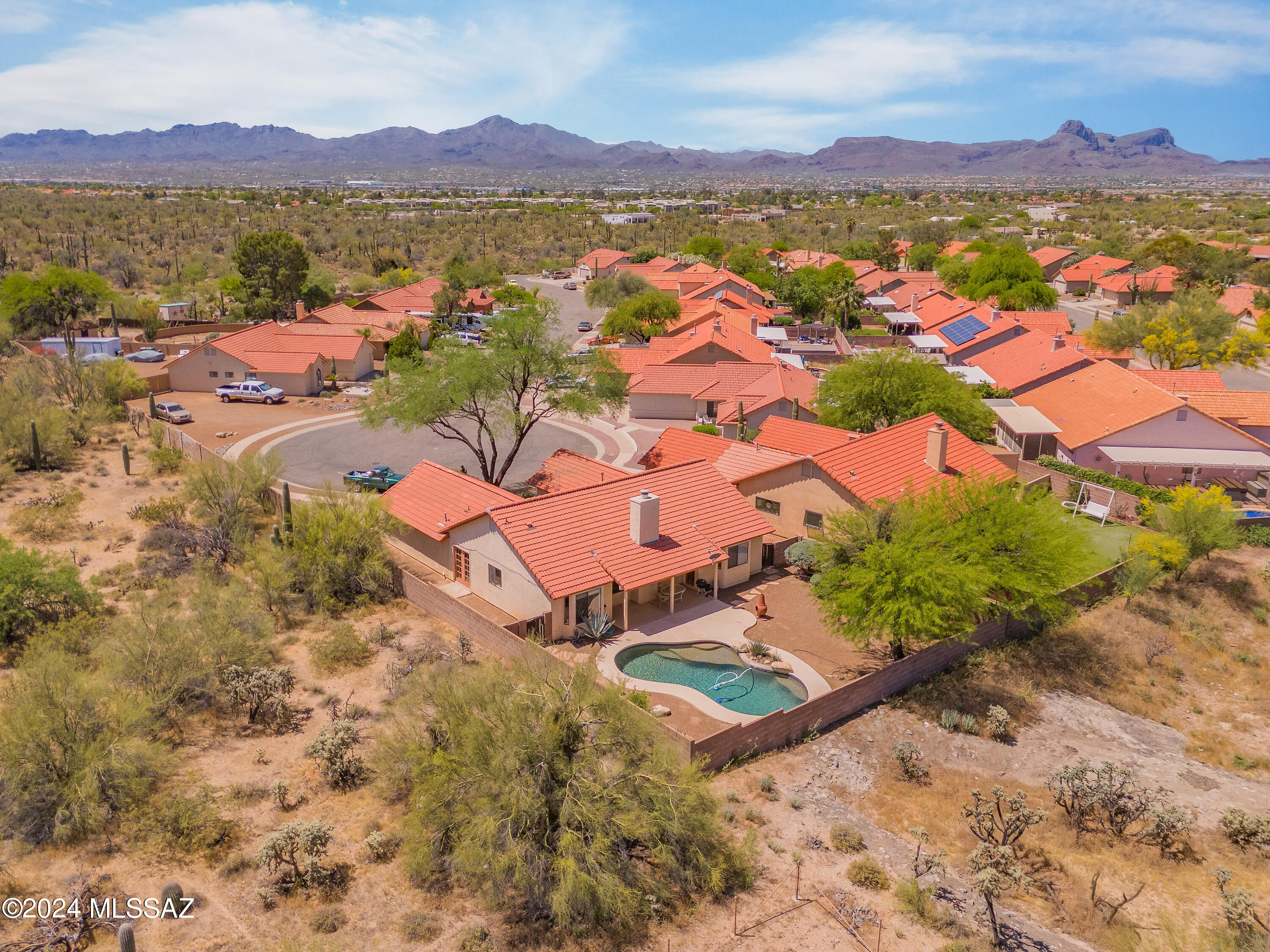 9883 N Stone Creek Place