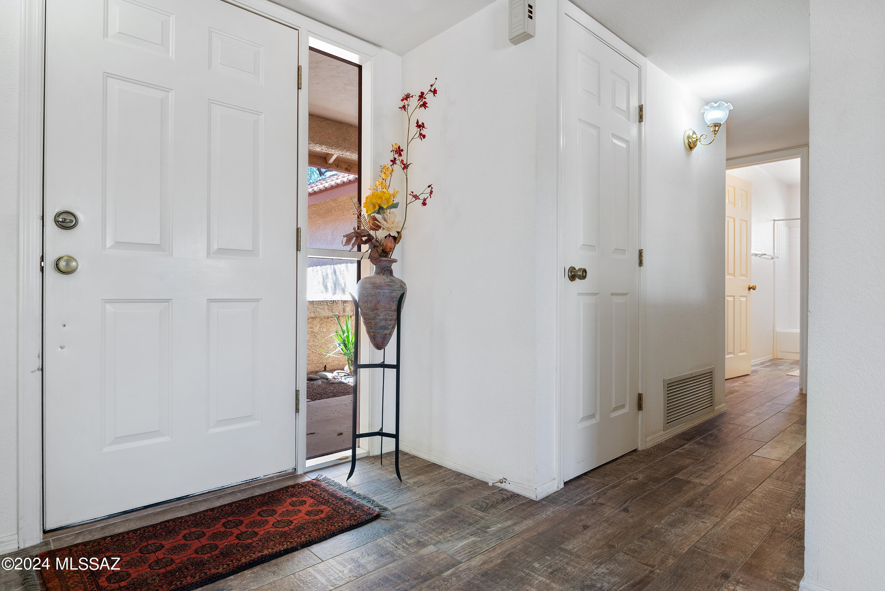 9883 N Stone Creek Place