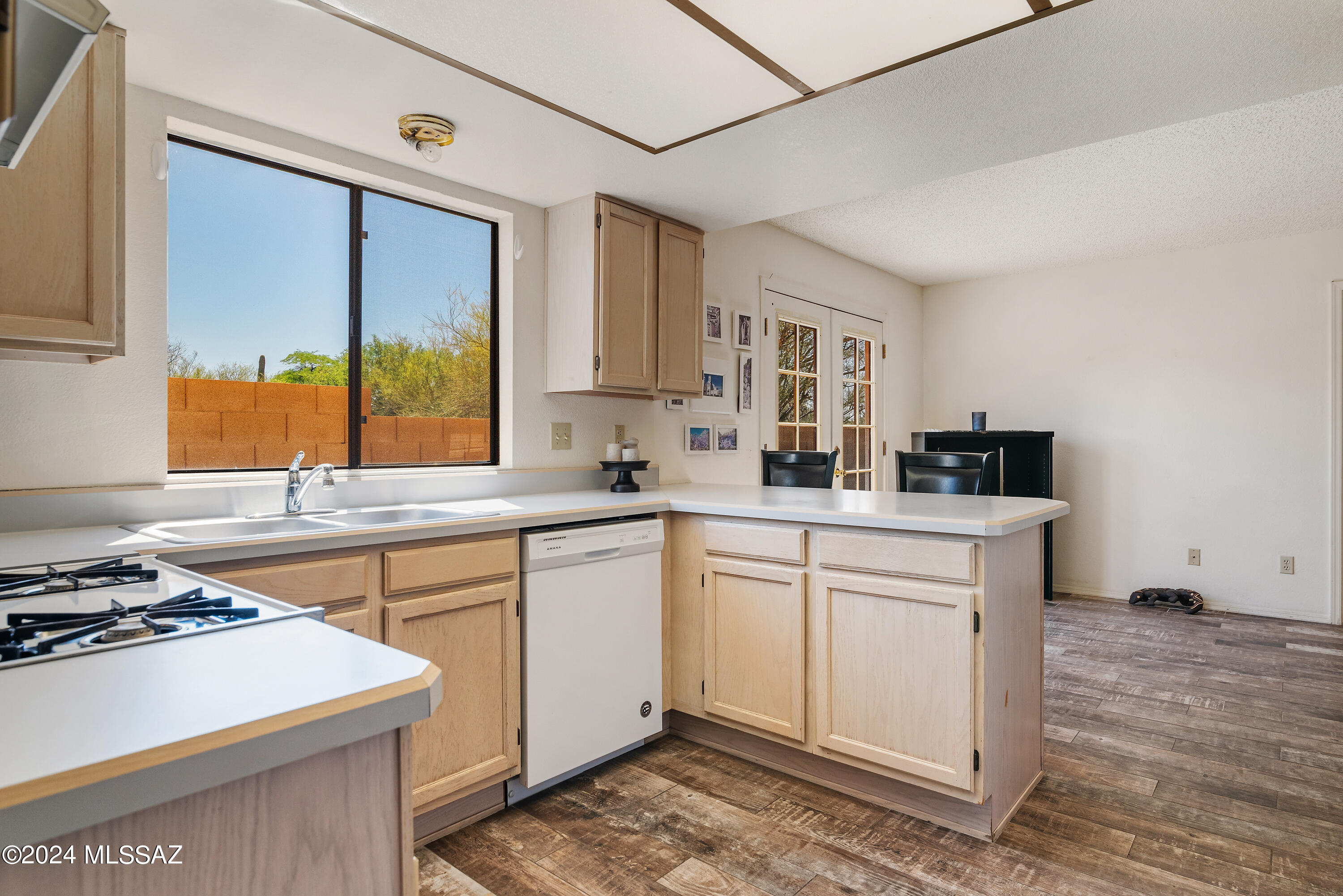 9883 N Stone Creek Place