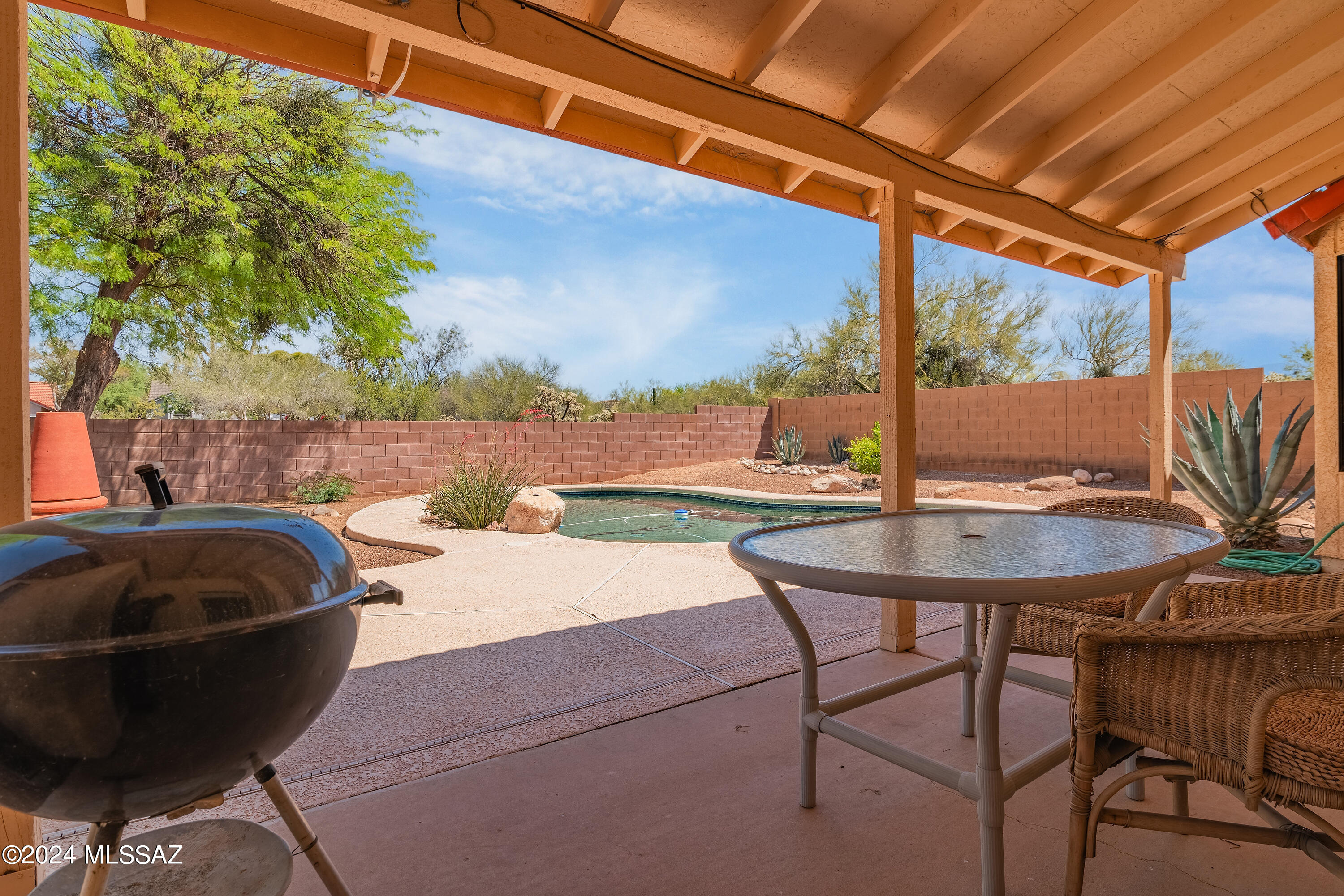 9883 N Stone Creek Place