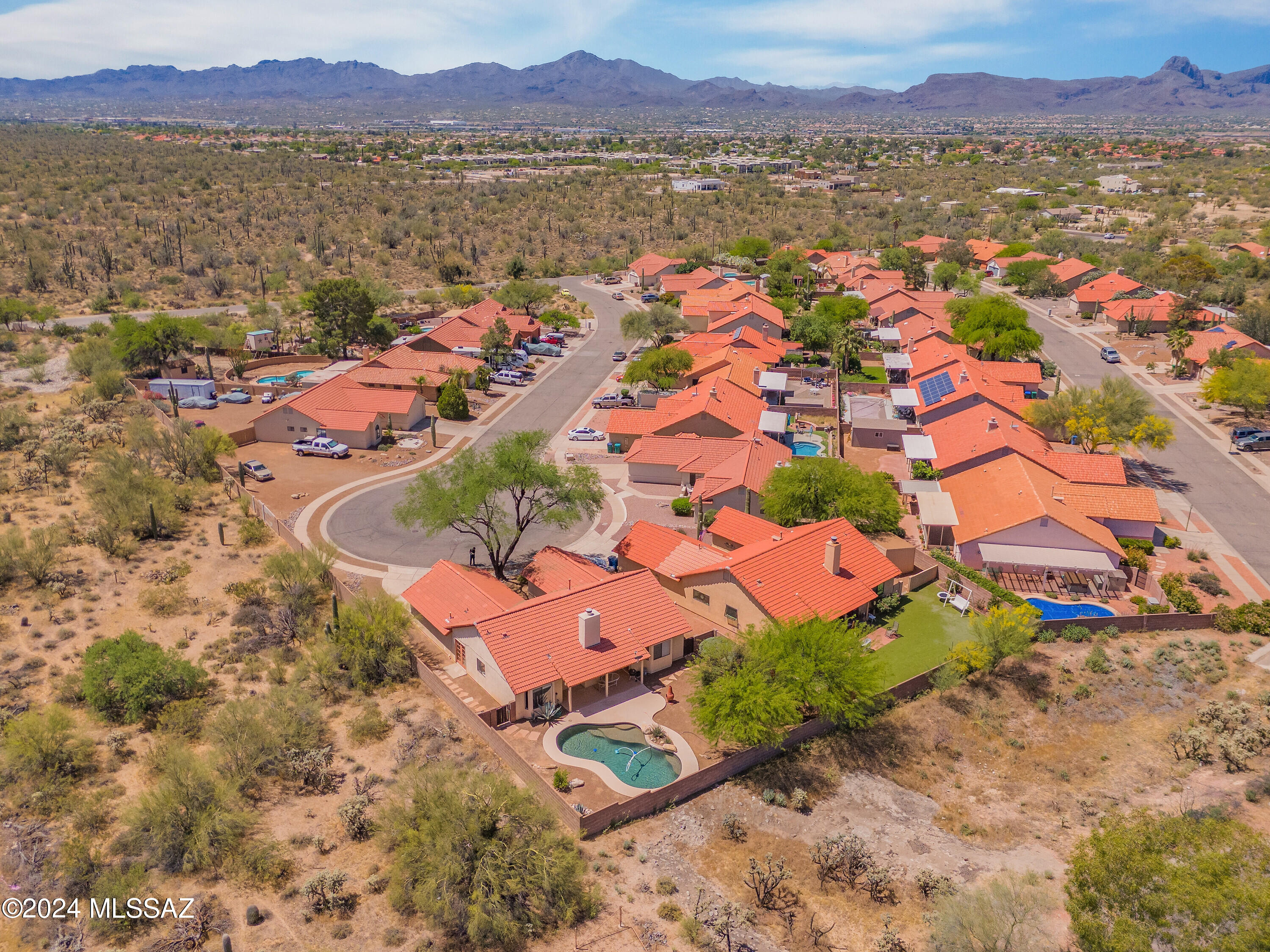 9883 N Stone Creek Place