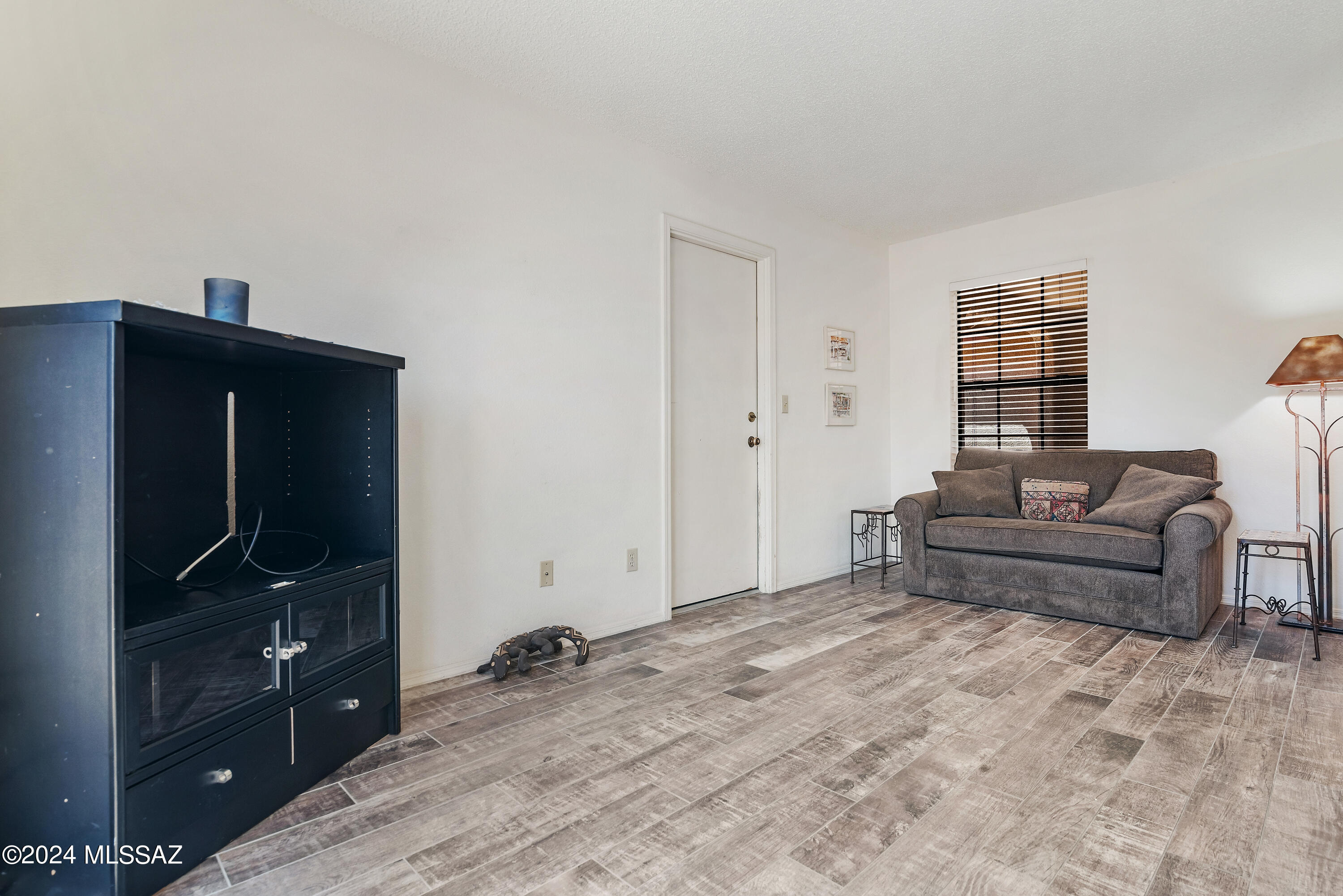 9883 N Stone Creek Place