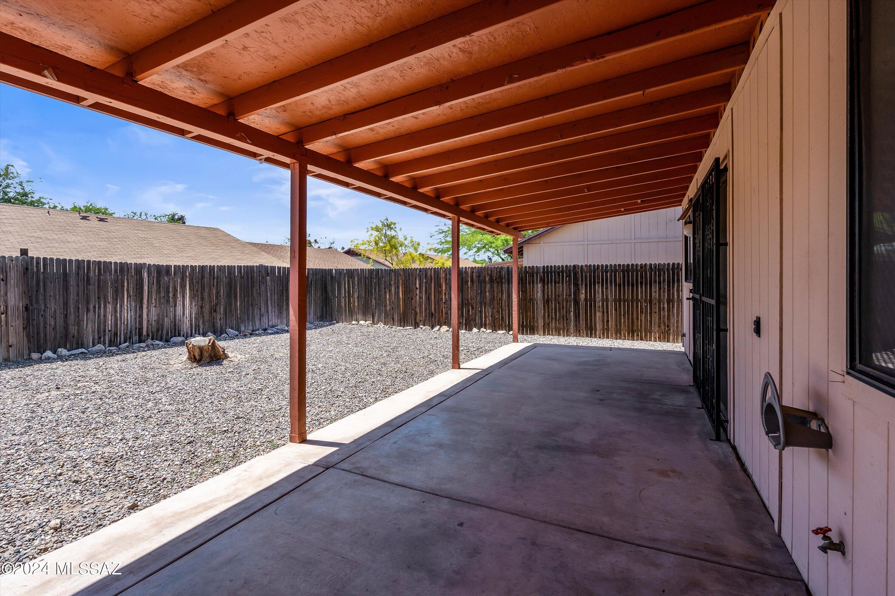 4866 S Lincoln Ridge Drive