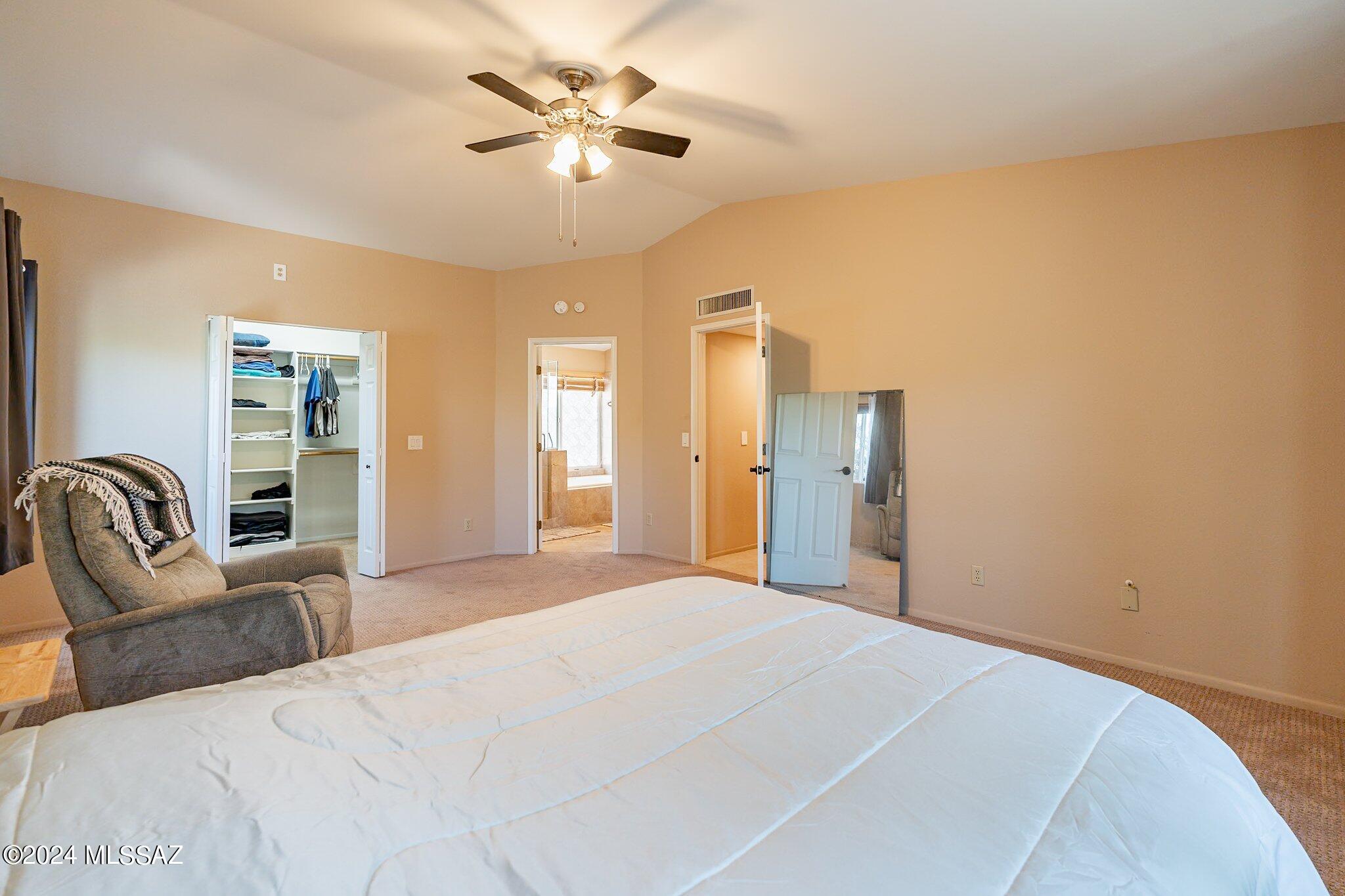 5302 W Avenida Comba