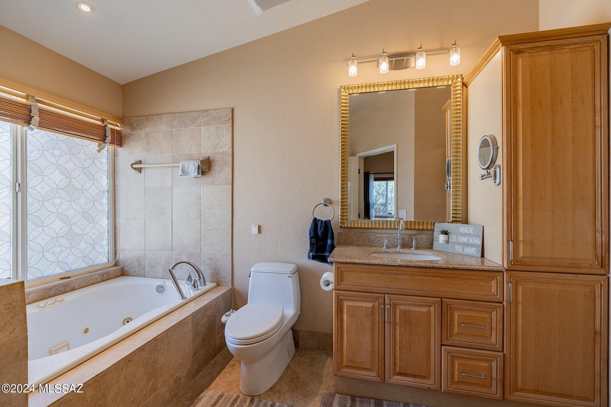 5302 W Avenida Comba