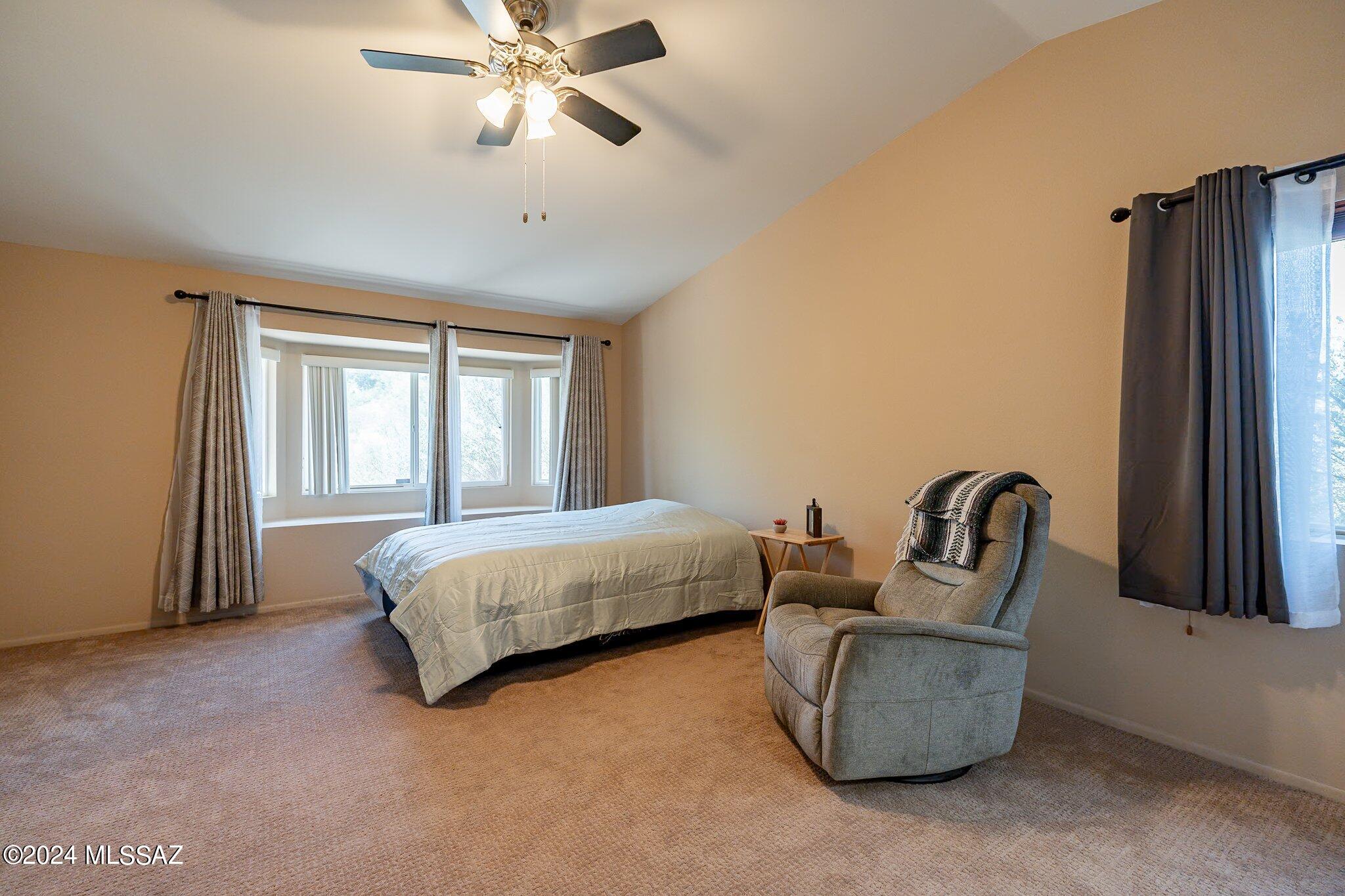 5302 W Avenida Comba