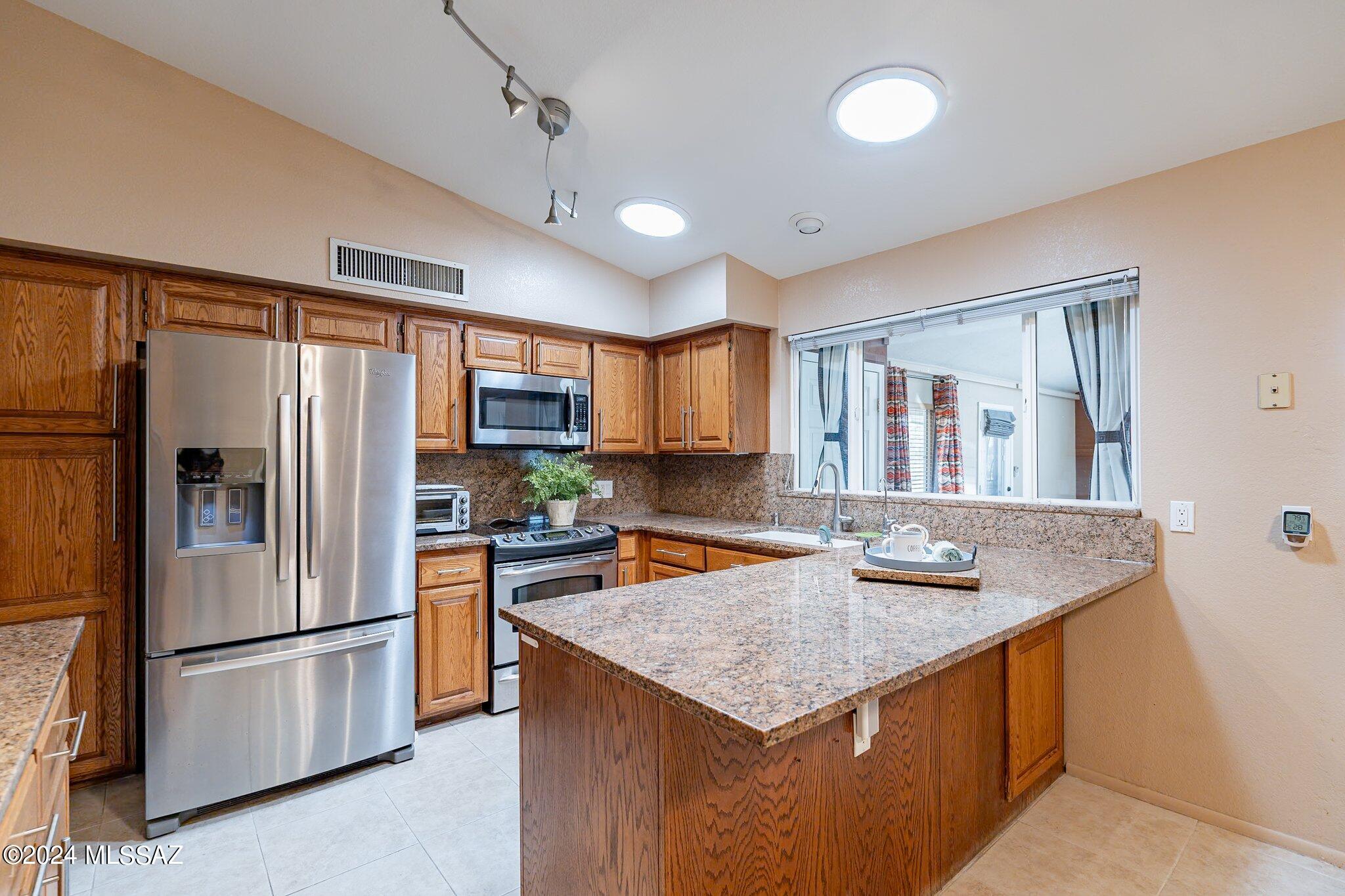 5302 W Avenida Comba