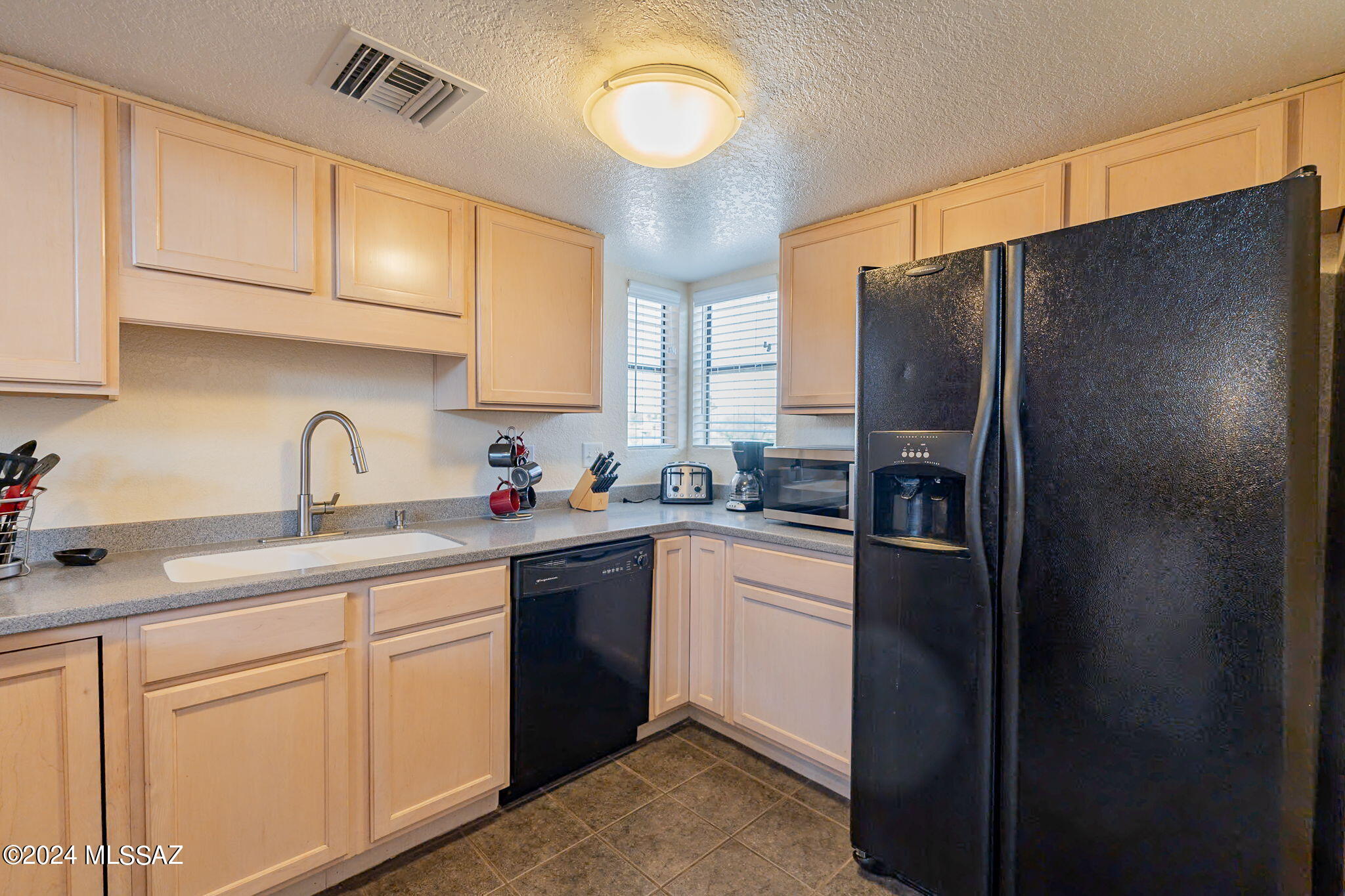 5051 N Sabino Canyon 2165