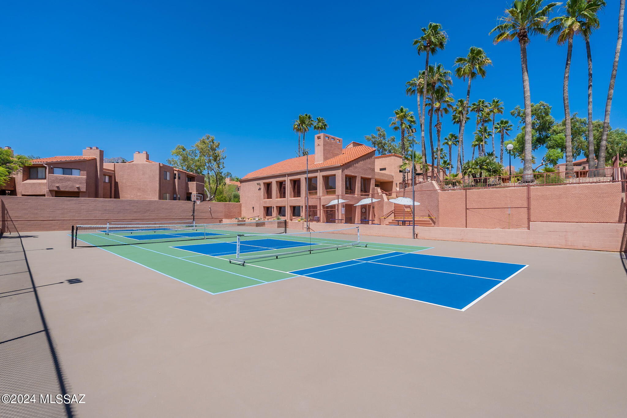 5051 N Sabino Canyon 2165