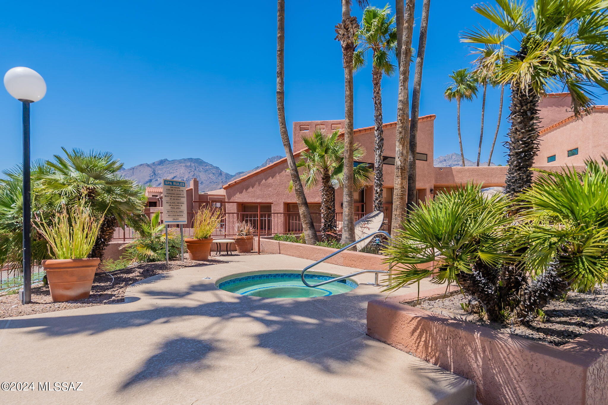 5051 N Sabino Canyon 2165