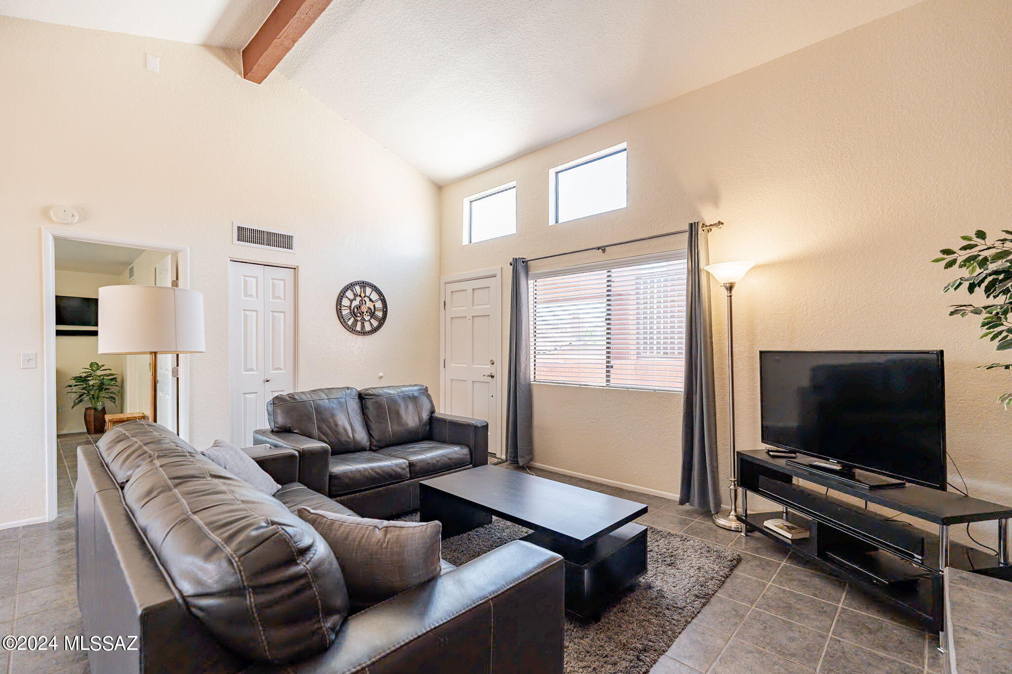 5051 N Sabino Canyon 2165