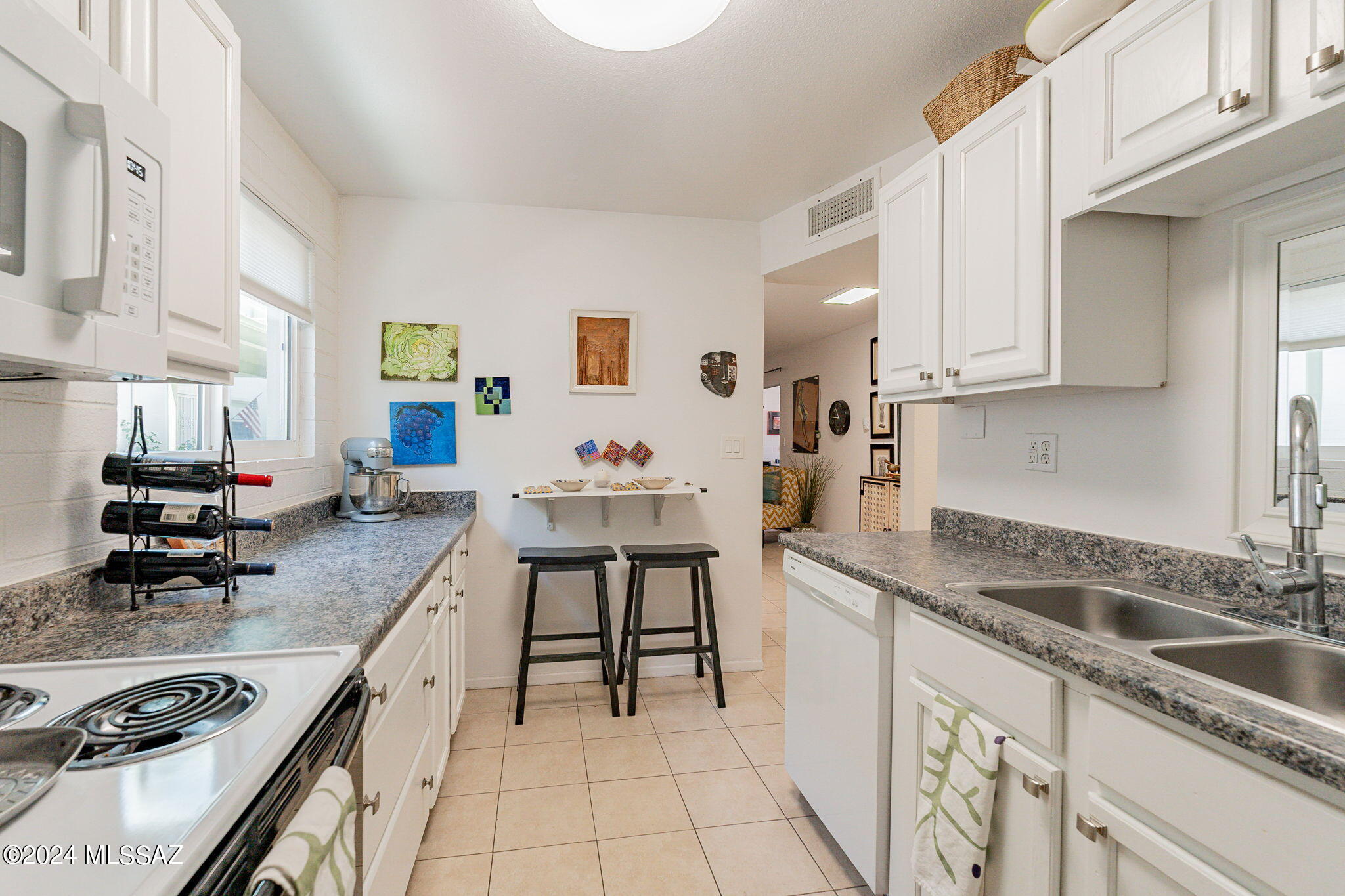 1776 S Palo Verde Avenue N102