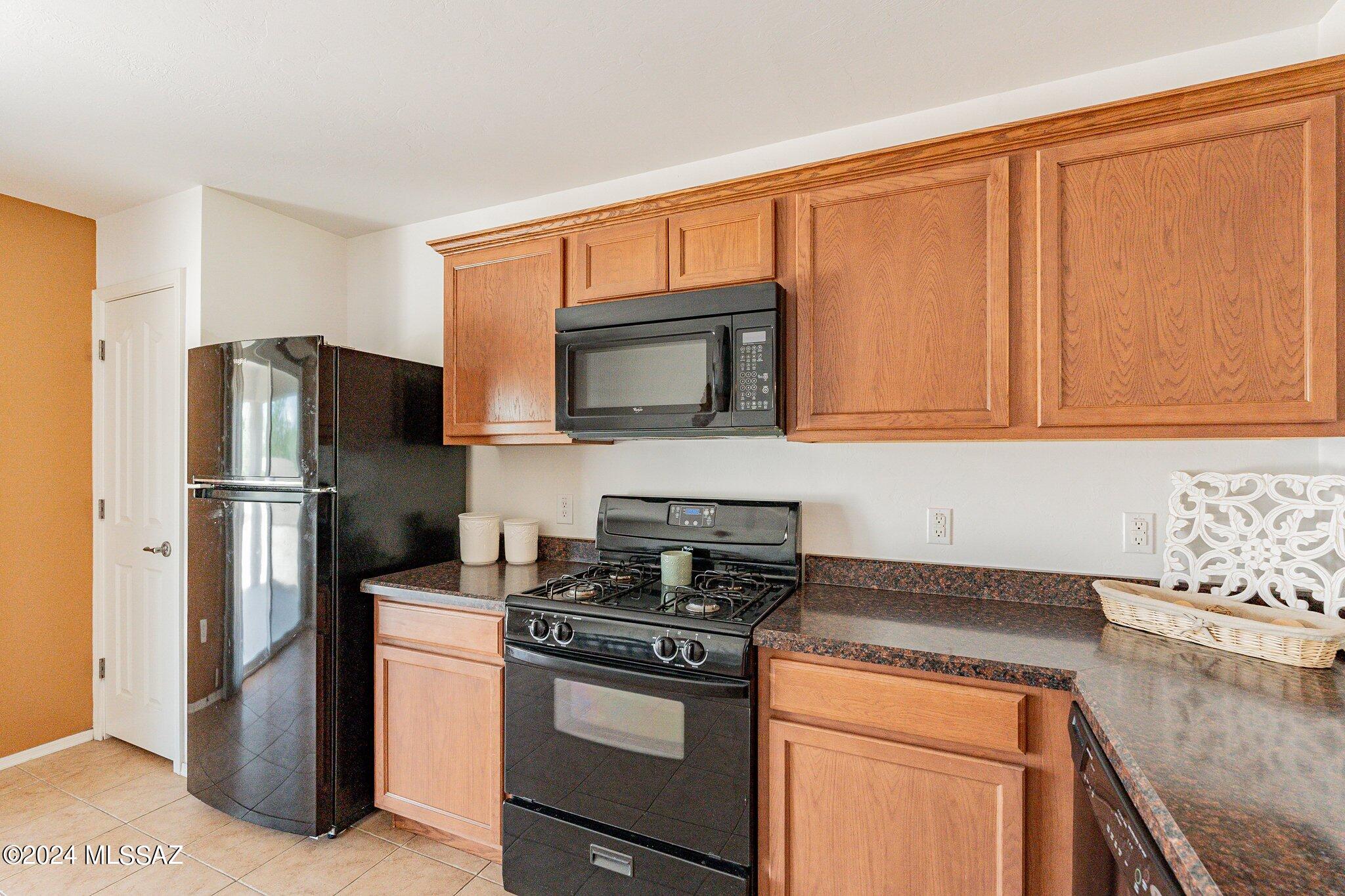 5093 E Kittentails Drive