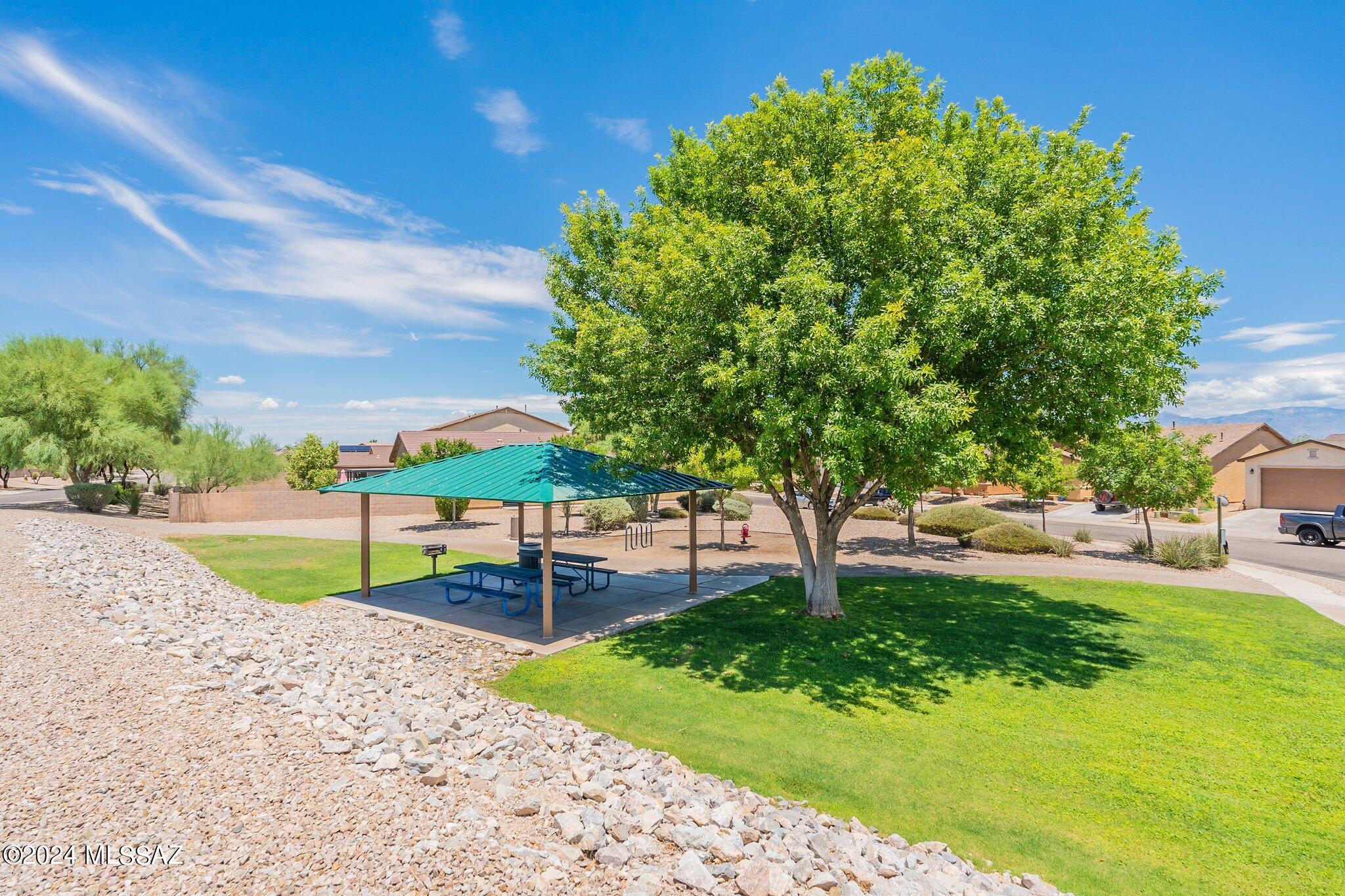 5093 E Kittentails Drive