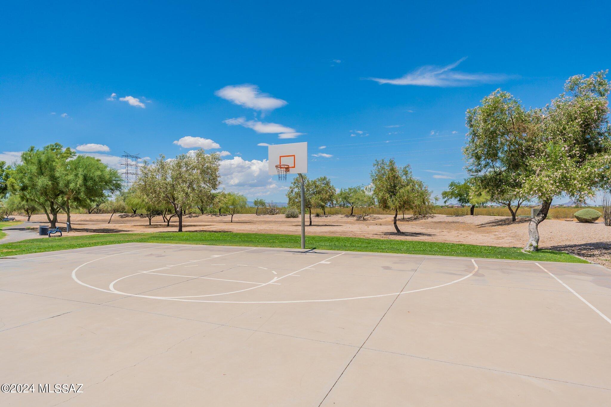 5093 E Kittentails Drive