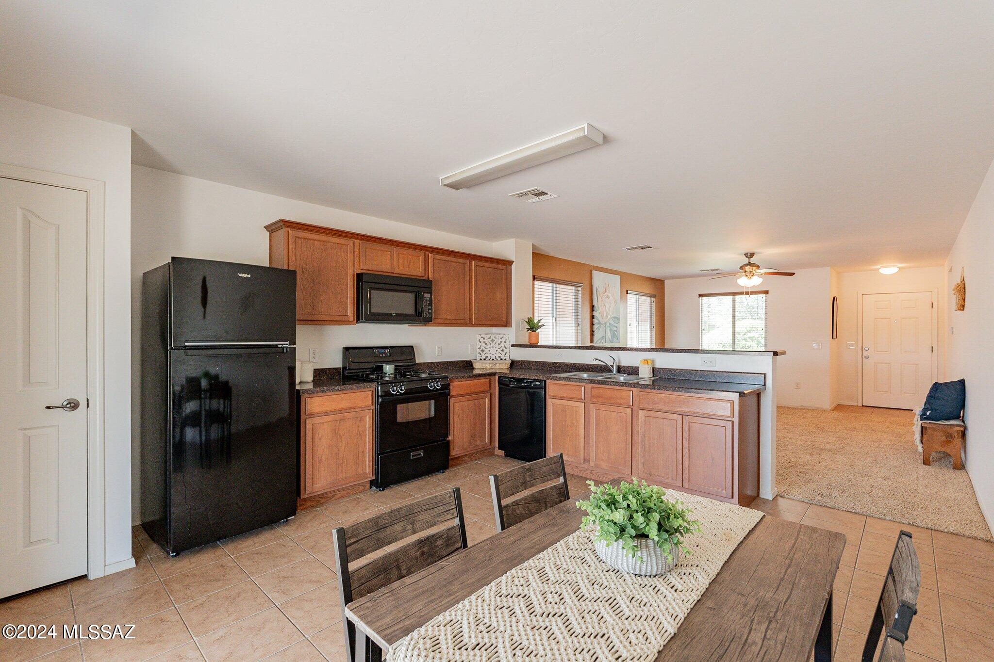 5093 E Kittentails Drive