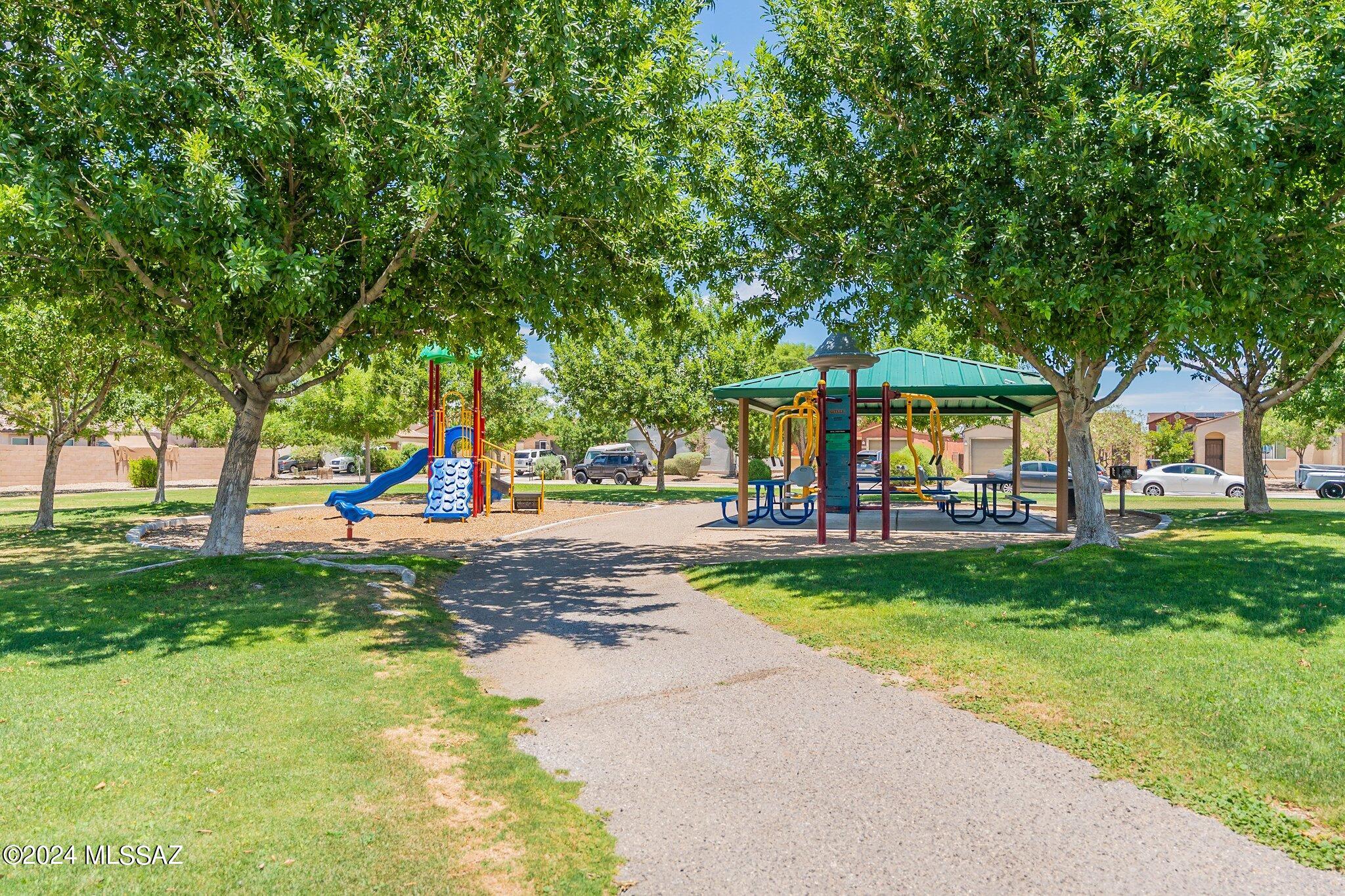 5093 E Kittentails Drive
