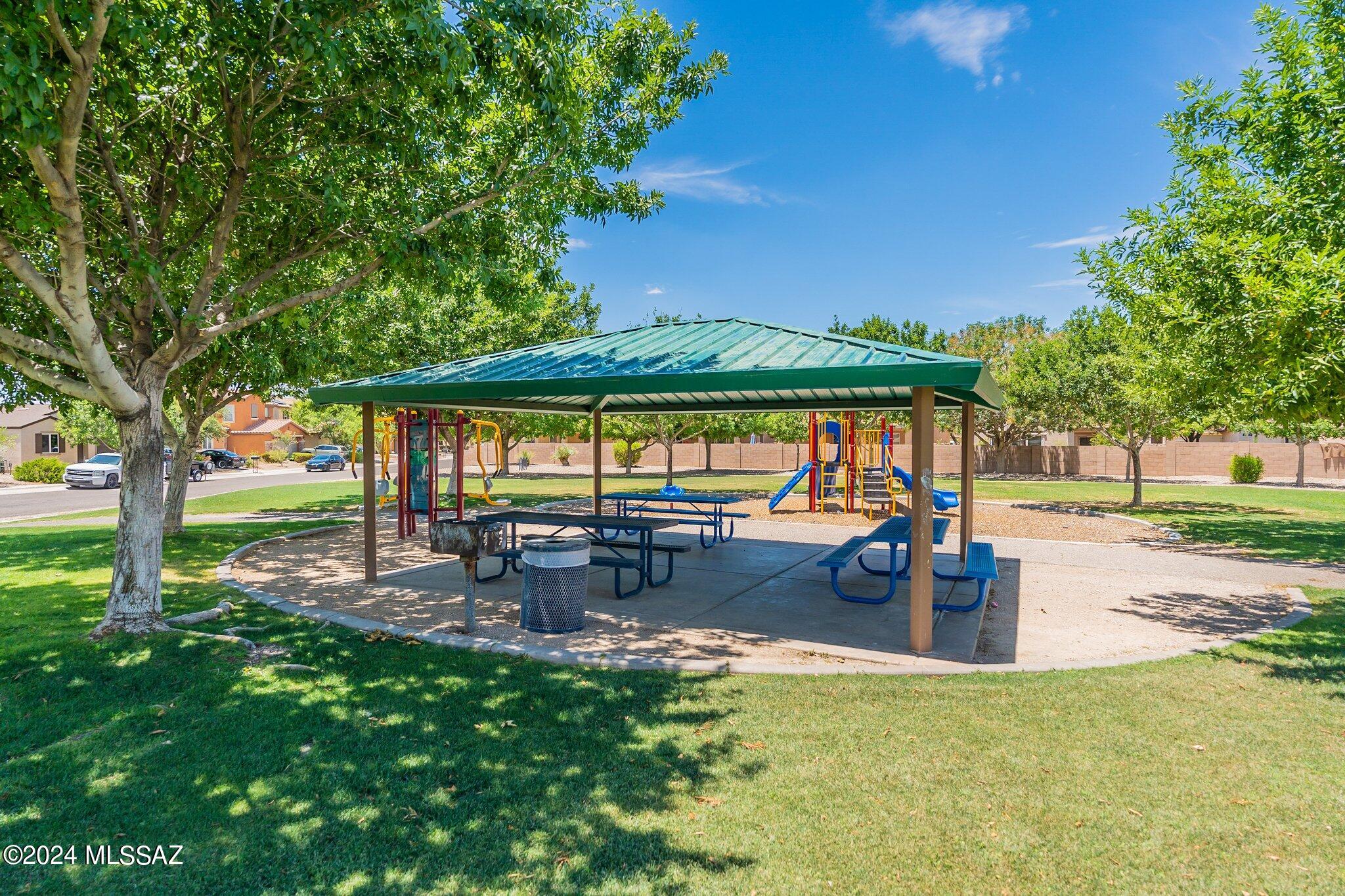 5093 E Kittentails Drive