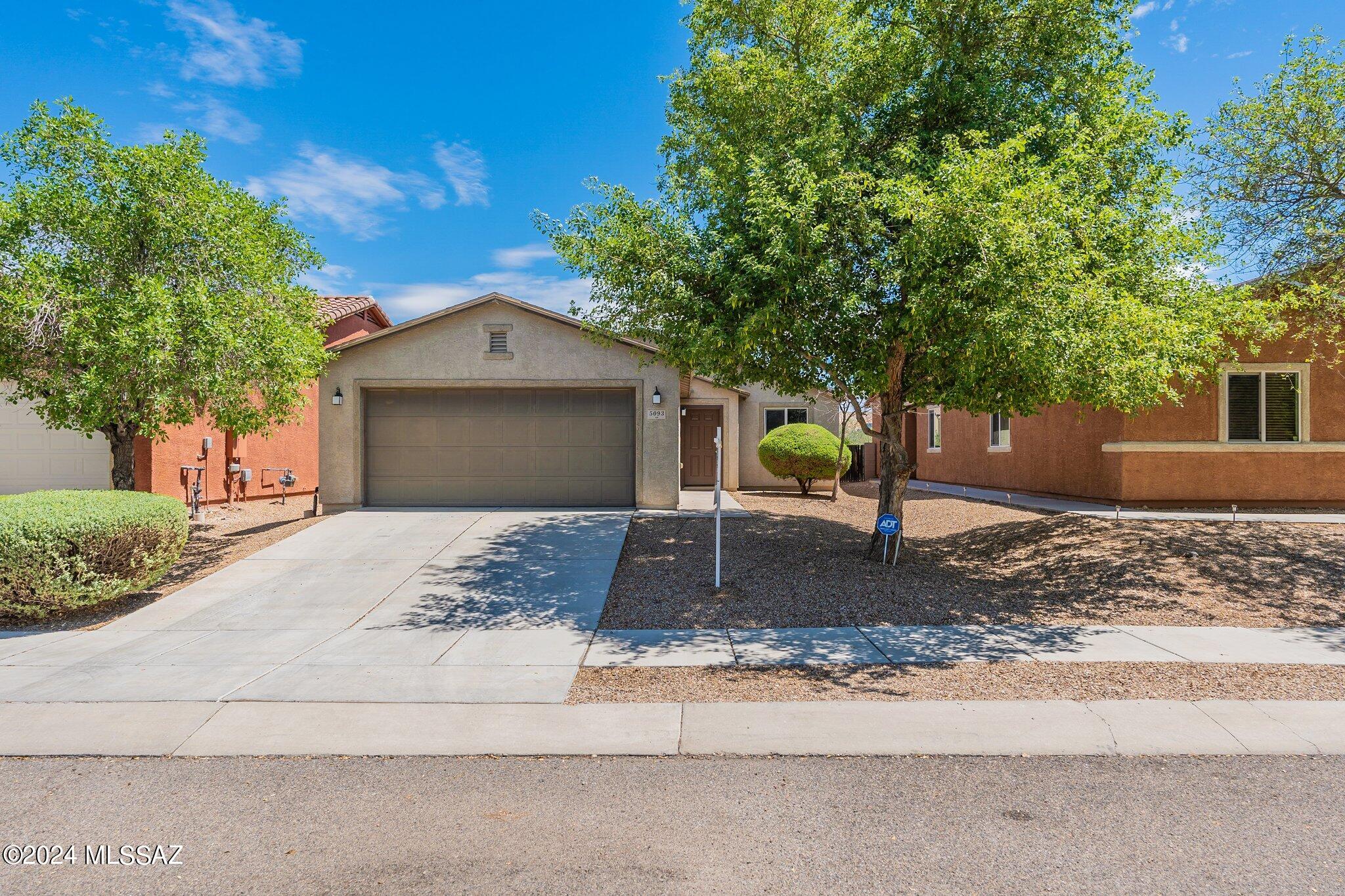 5093 E Kittentails Drive